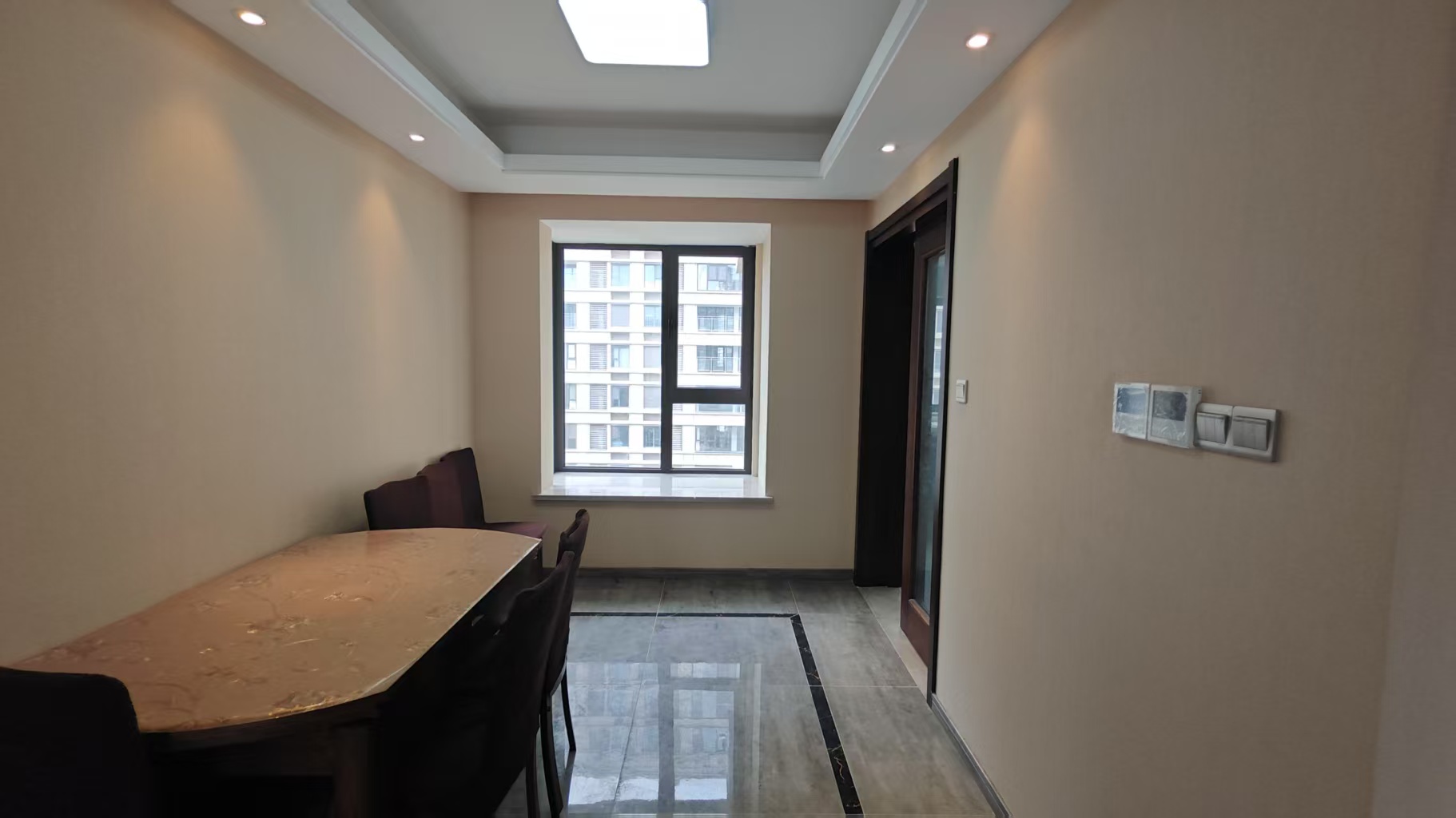 远创樾府 3室2厅2卫 133m&sup2;