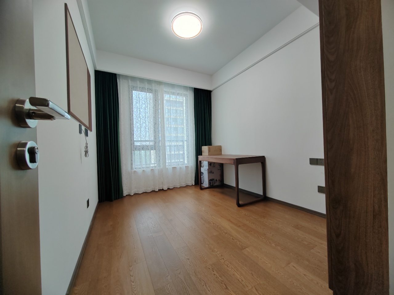 春风南岸东园 4室2厅2卫 138m&sup2;