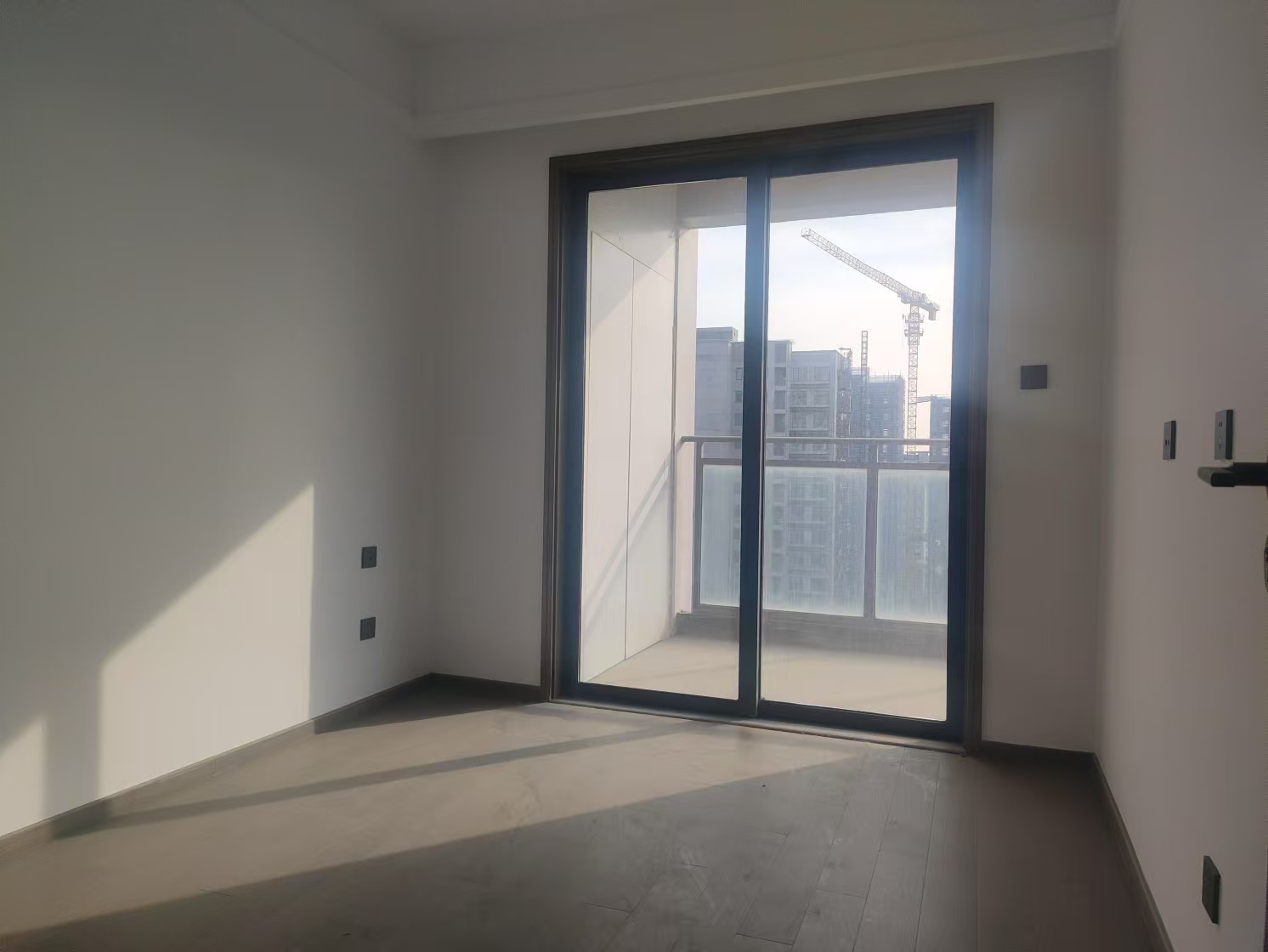 都会沁园 4室2厅2卫 149m&sup2;