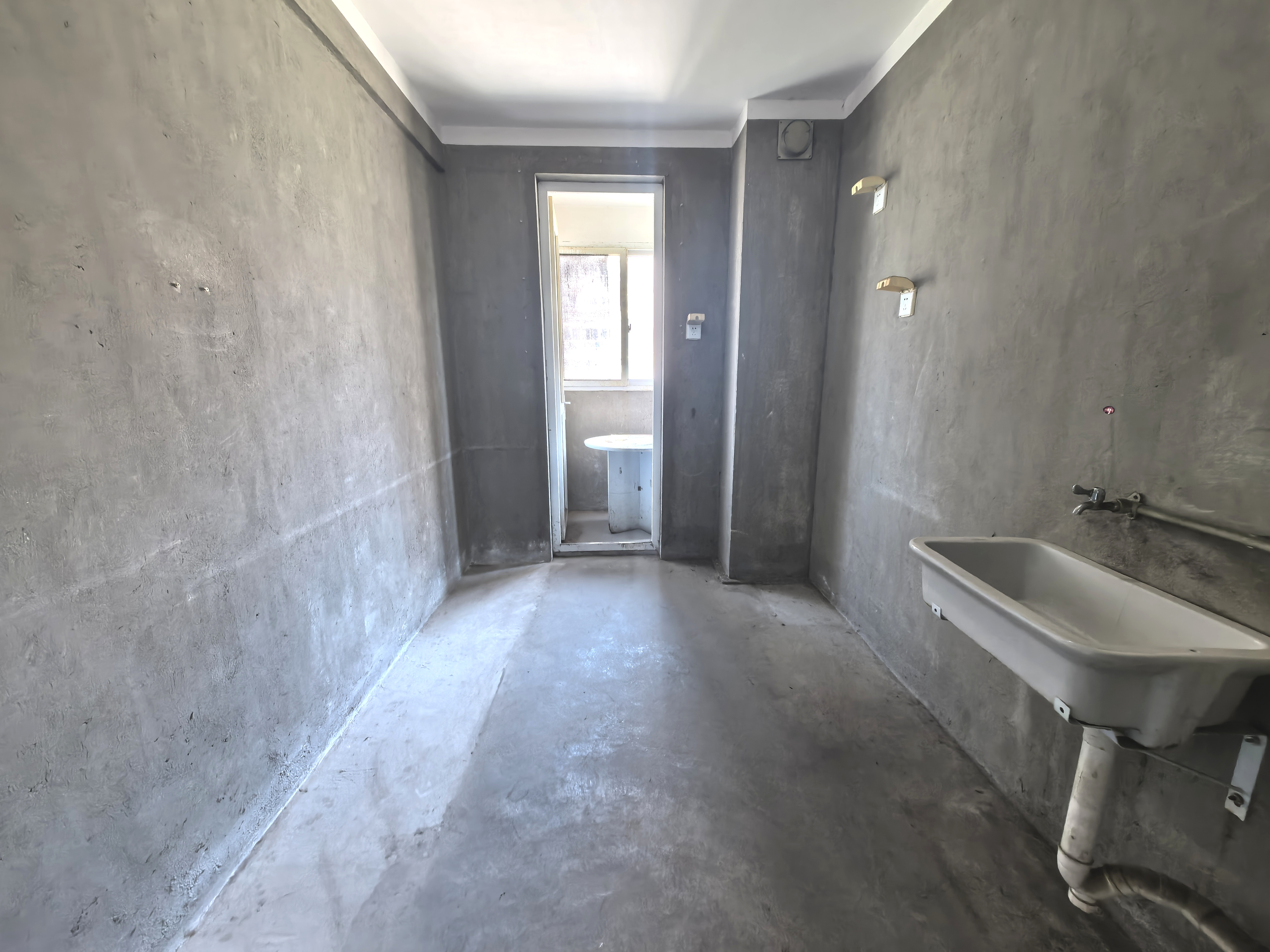 和谐汇景新苑 3室2厅1卫 142.86m&sup2;