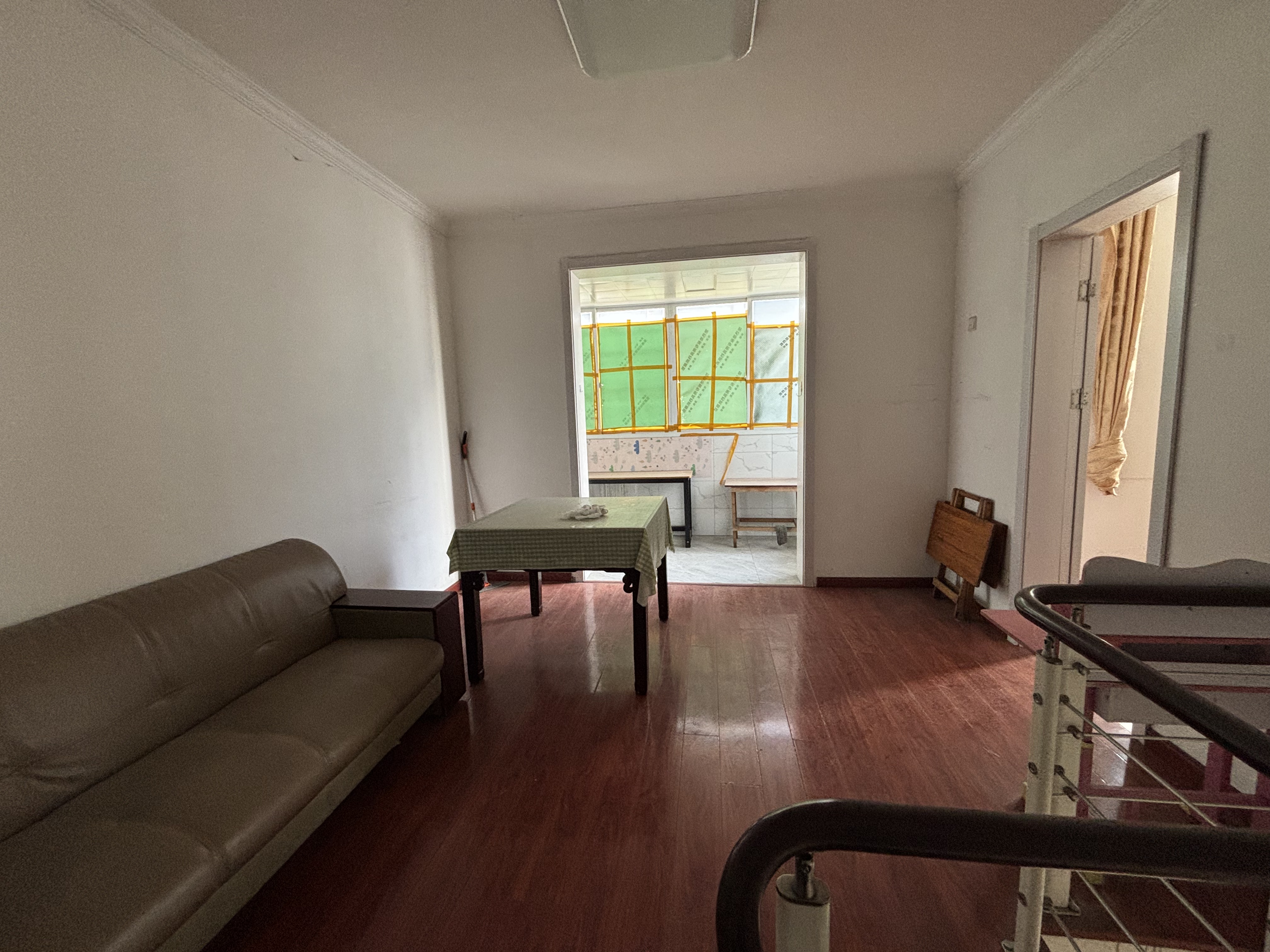 果园南苑 2室2厅1卫 150.00m&sup2;