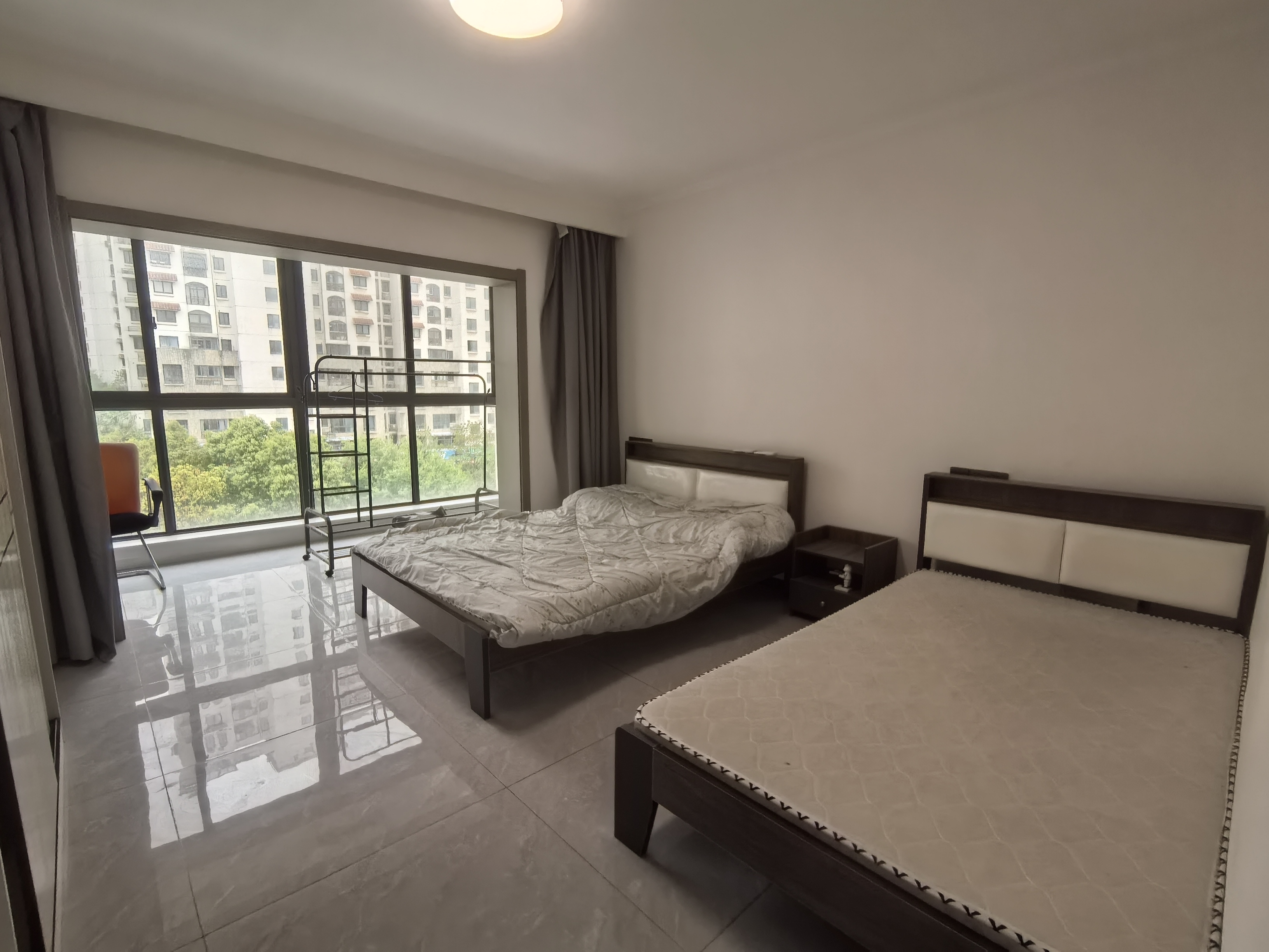 长航地中海花园 5室3厅1卫 162m&sup2;