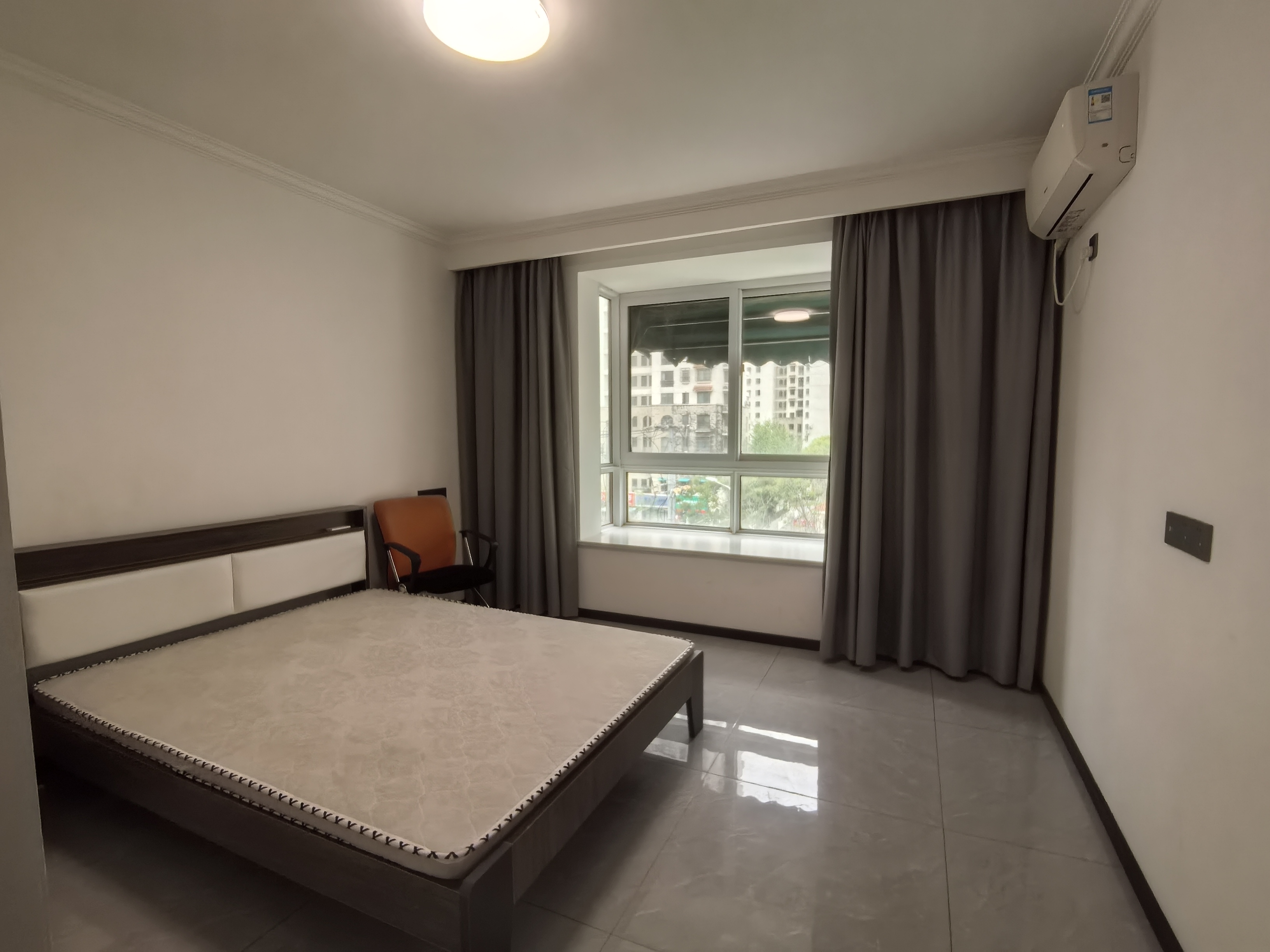 长航地中海花园 5室3厅1卫 162m&sup2;