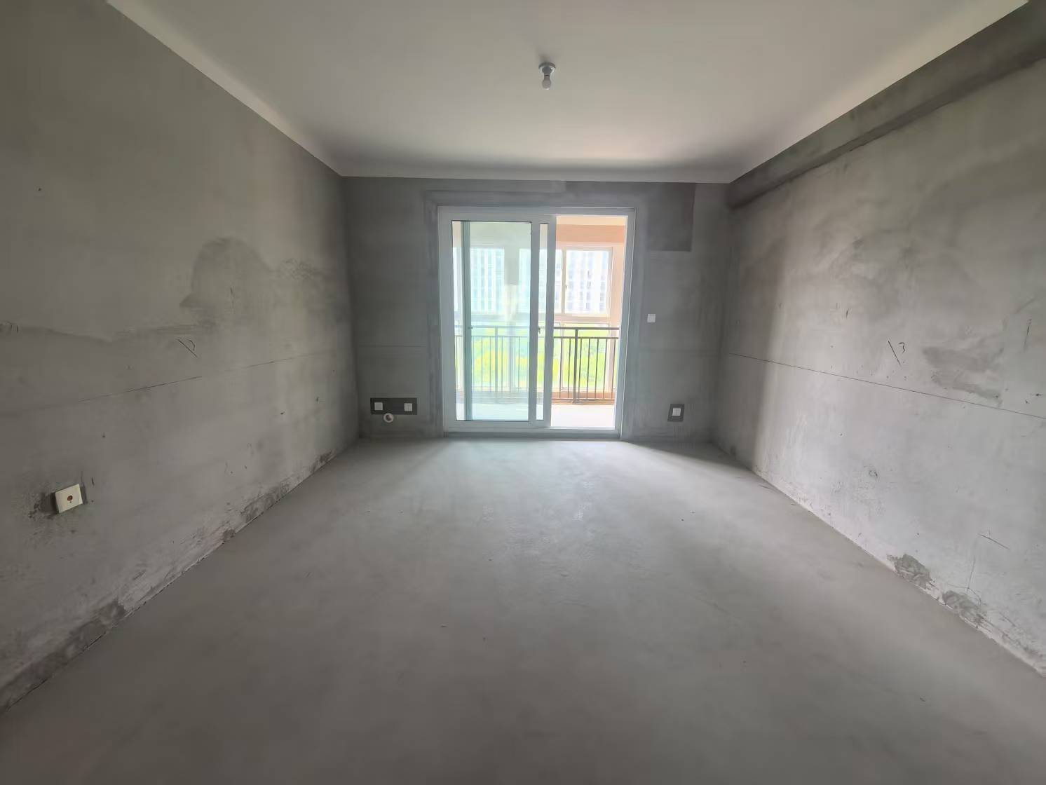 佳源都市 4室2厅2卫 124.00m&sup2;