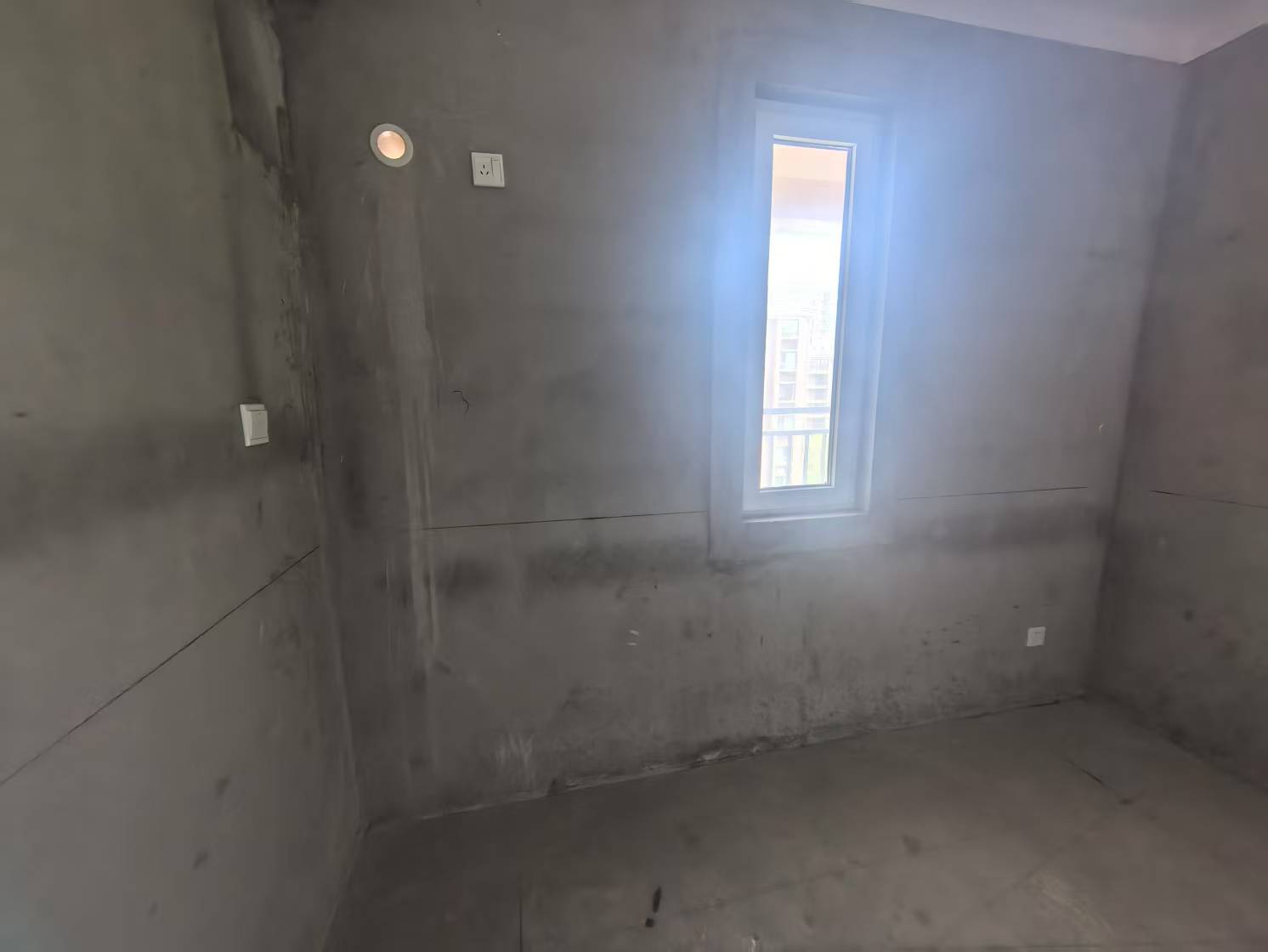 佳源都市 3室2厅2卫 121m&sup2;