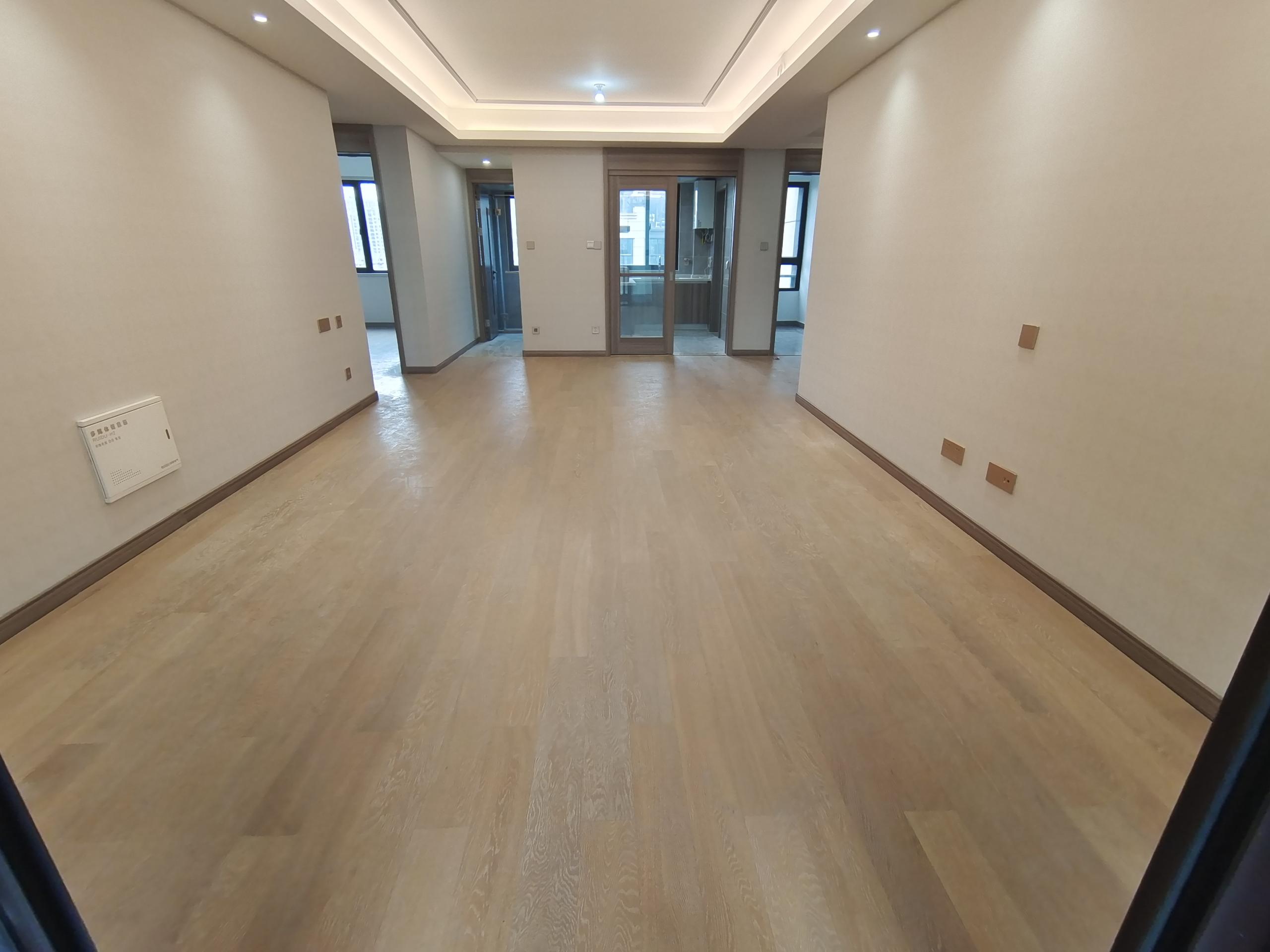 中创大都会 3室2厅2卫 121.94m&sup2;