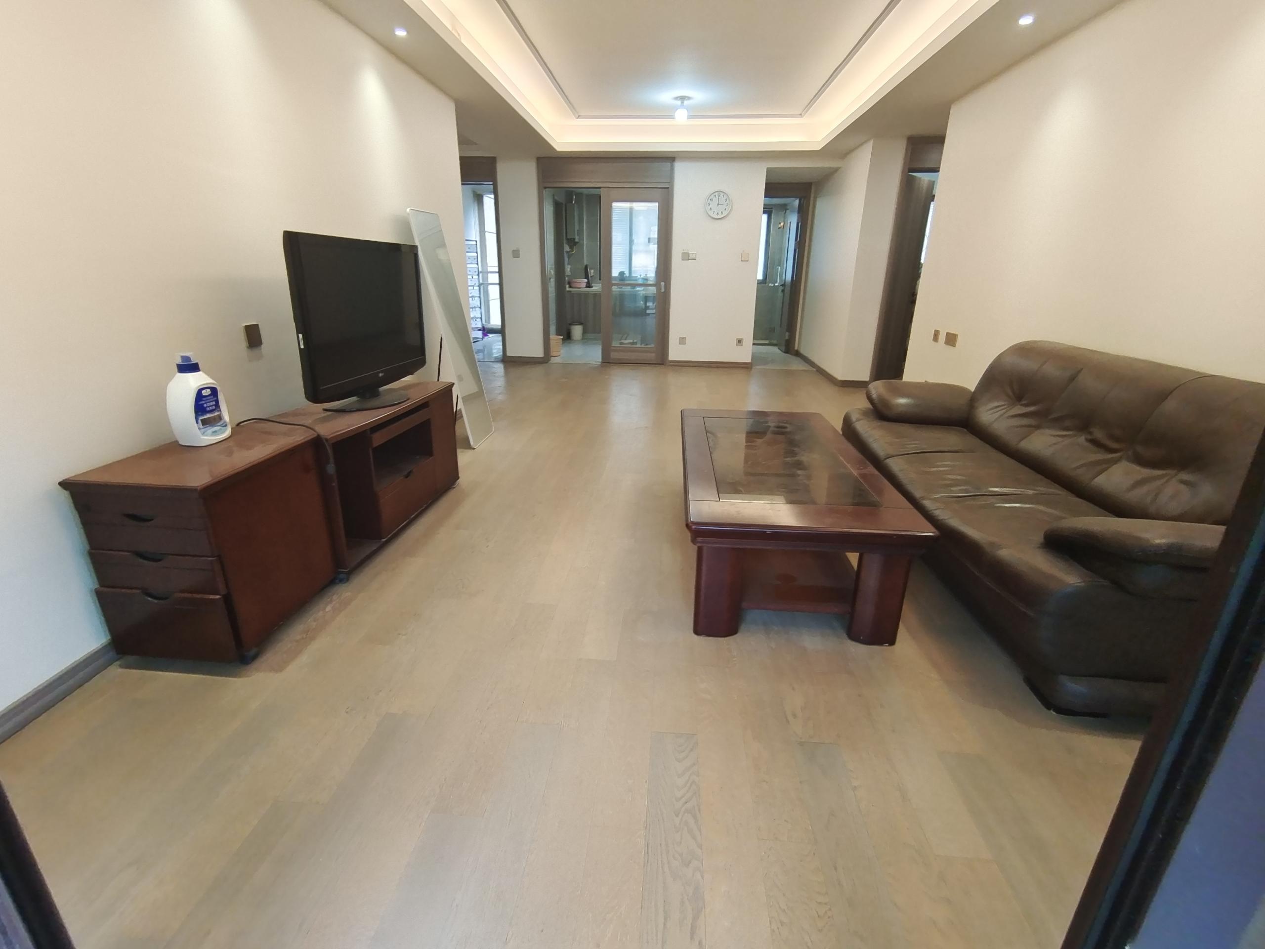 中创大都会 4室2厅2卫 122m&sup2;