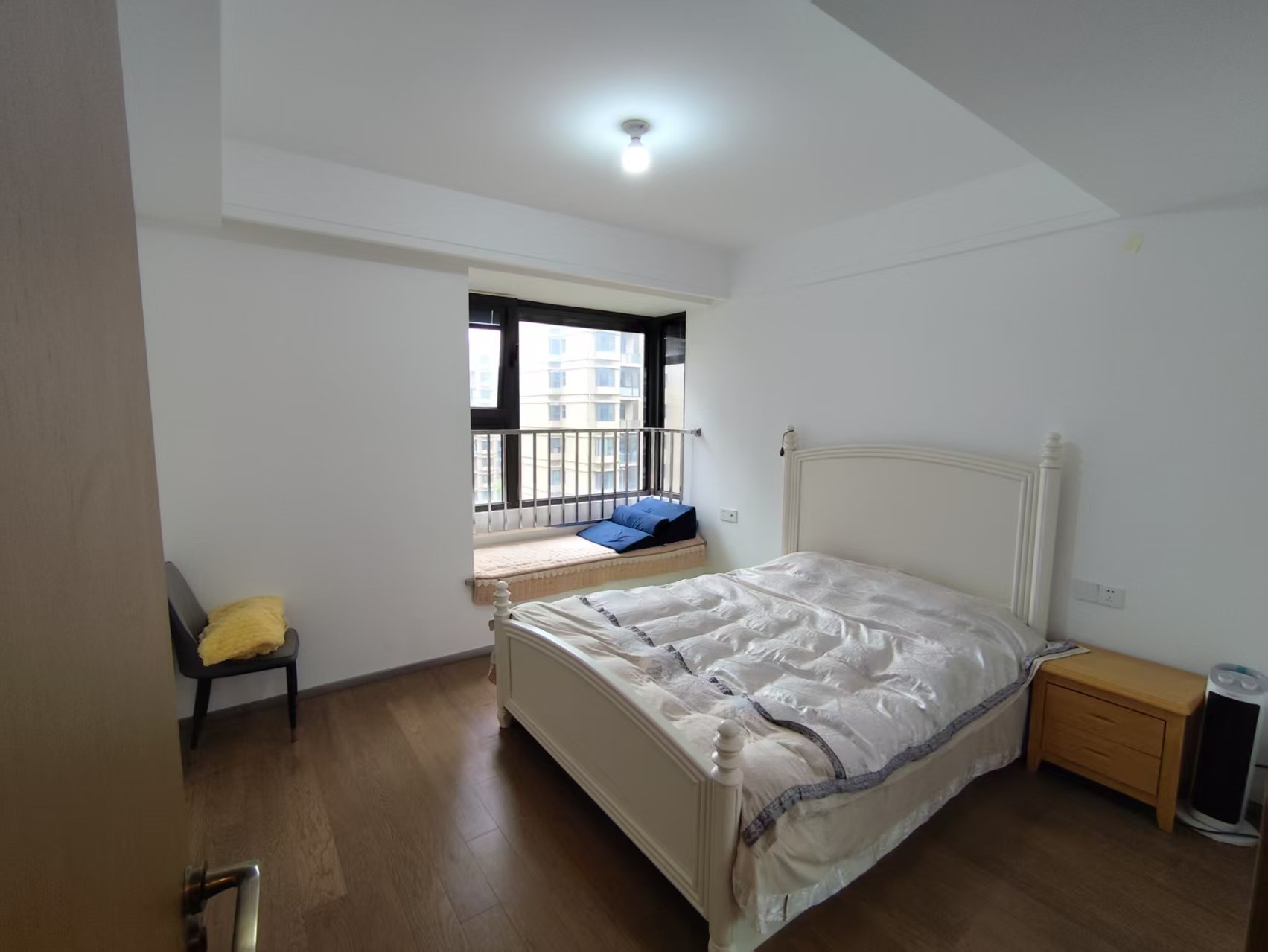 远创宸樾 4室2厅2卫 121.42m&sup2;