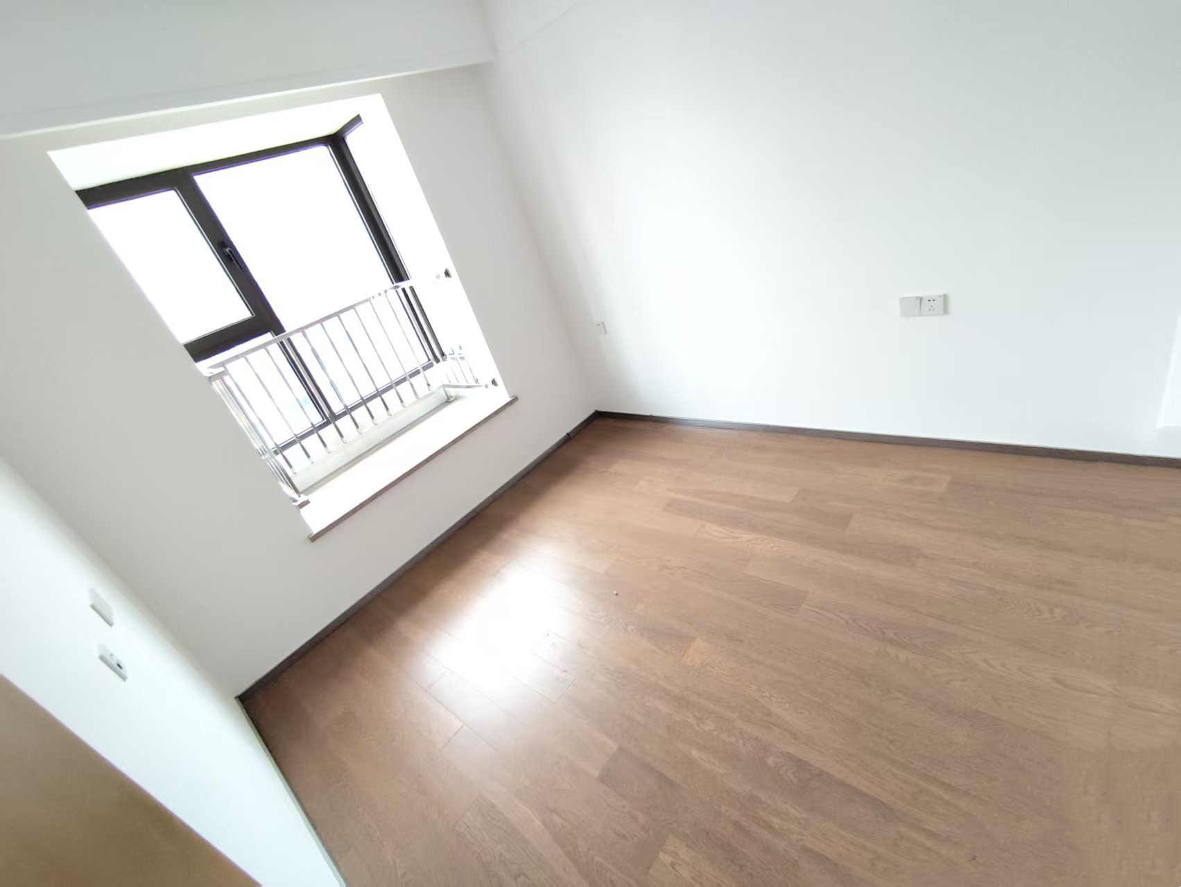 远创宸樾 4室2厅2卫 130m&sup2;