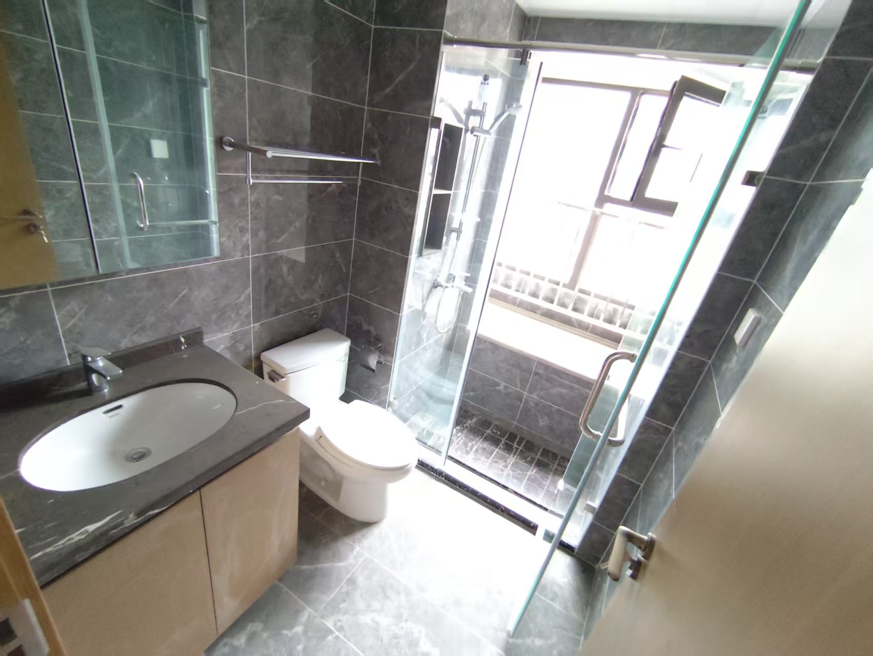 远创宸樾 4室2厅2卫 130m&sup2;