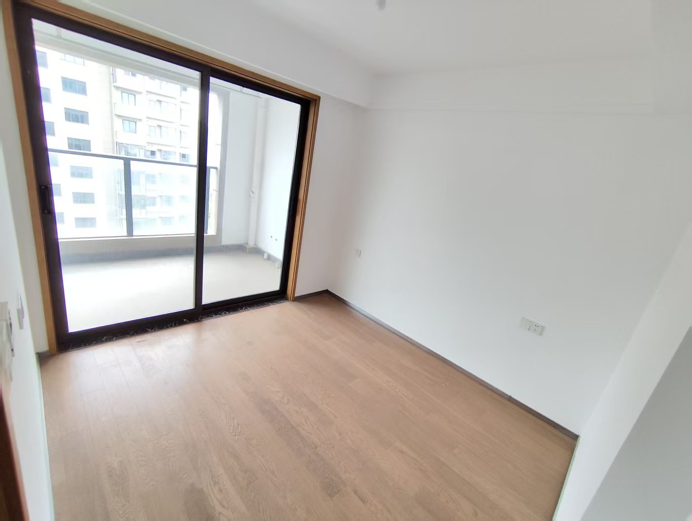 远创宸樾 4室2厅2卫 130m&sup2;