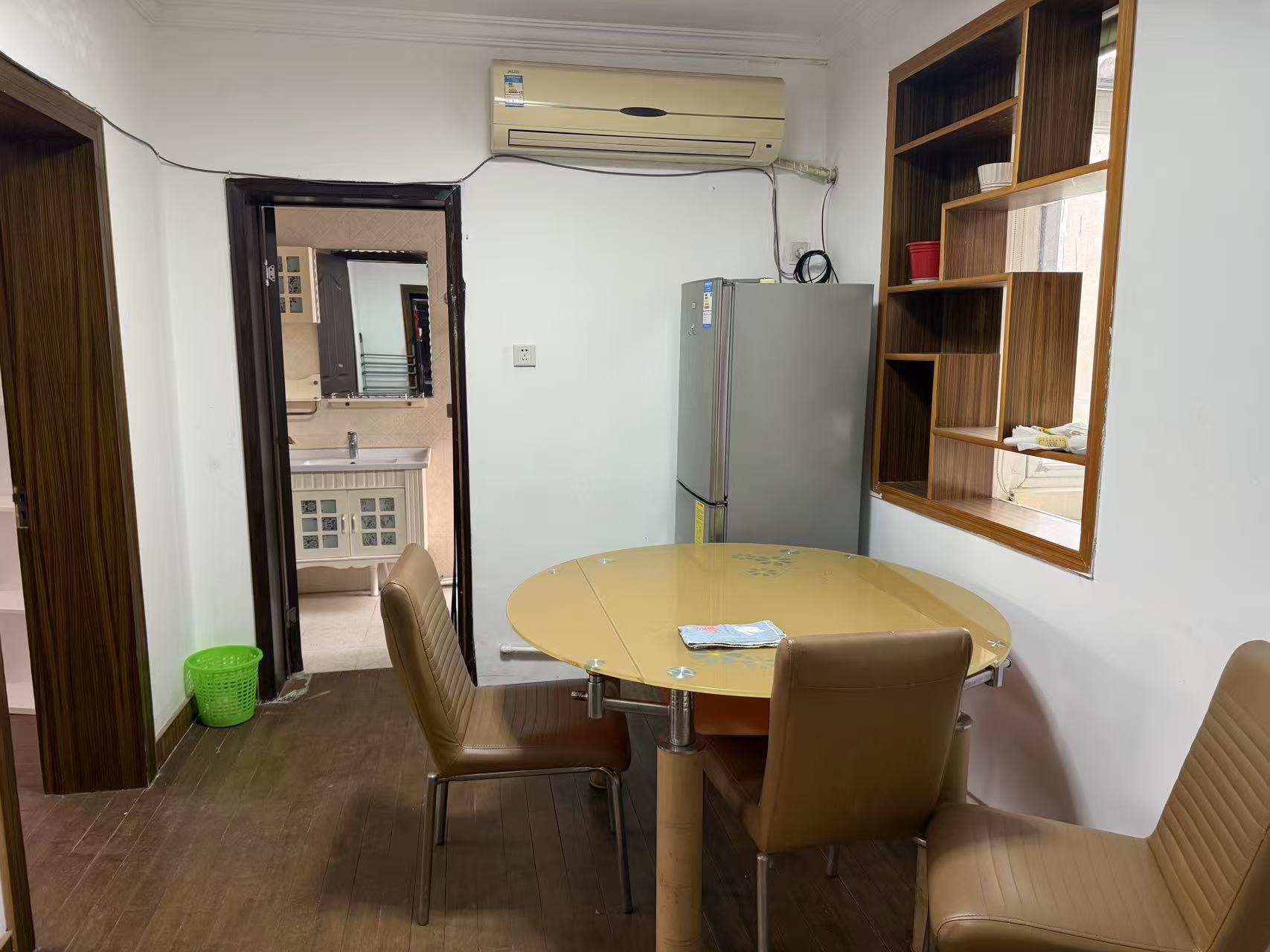 光明东村一期 2室1厅1卫 65m&sup2;