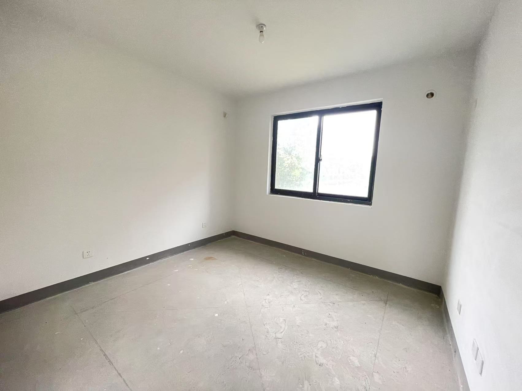 光明嘉苑 3室1厅2卫 121.00m&sup2;