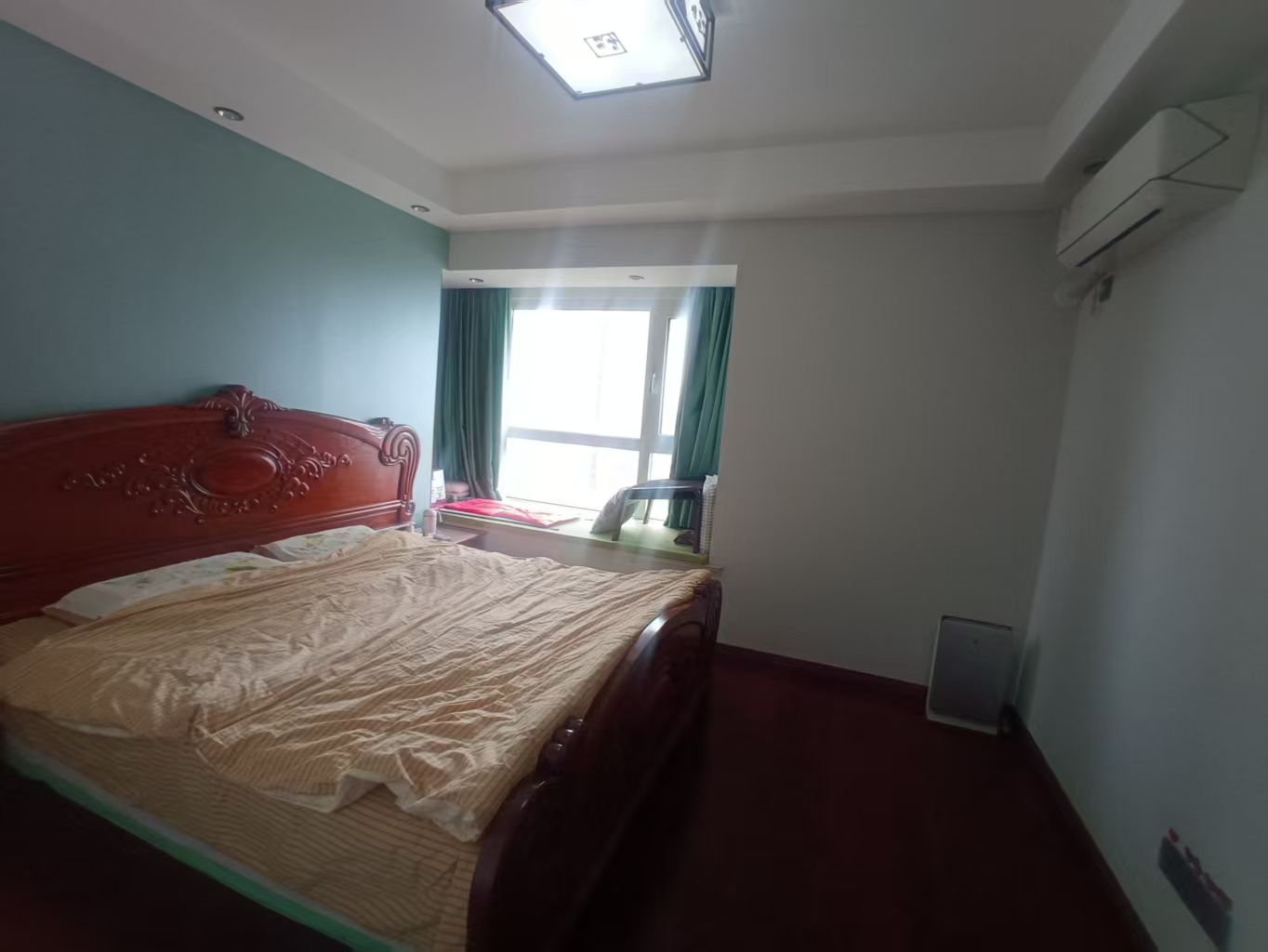 江景国际家园北区 3室2厅2卫 144m&sup2;
