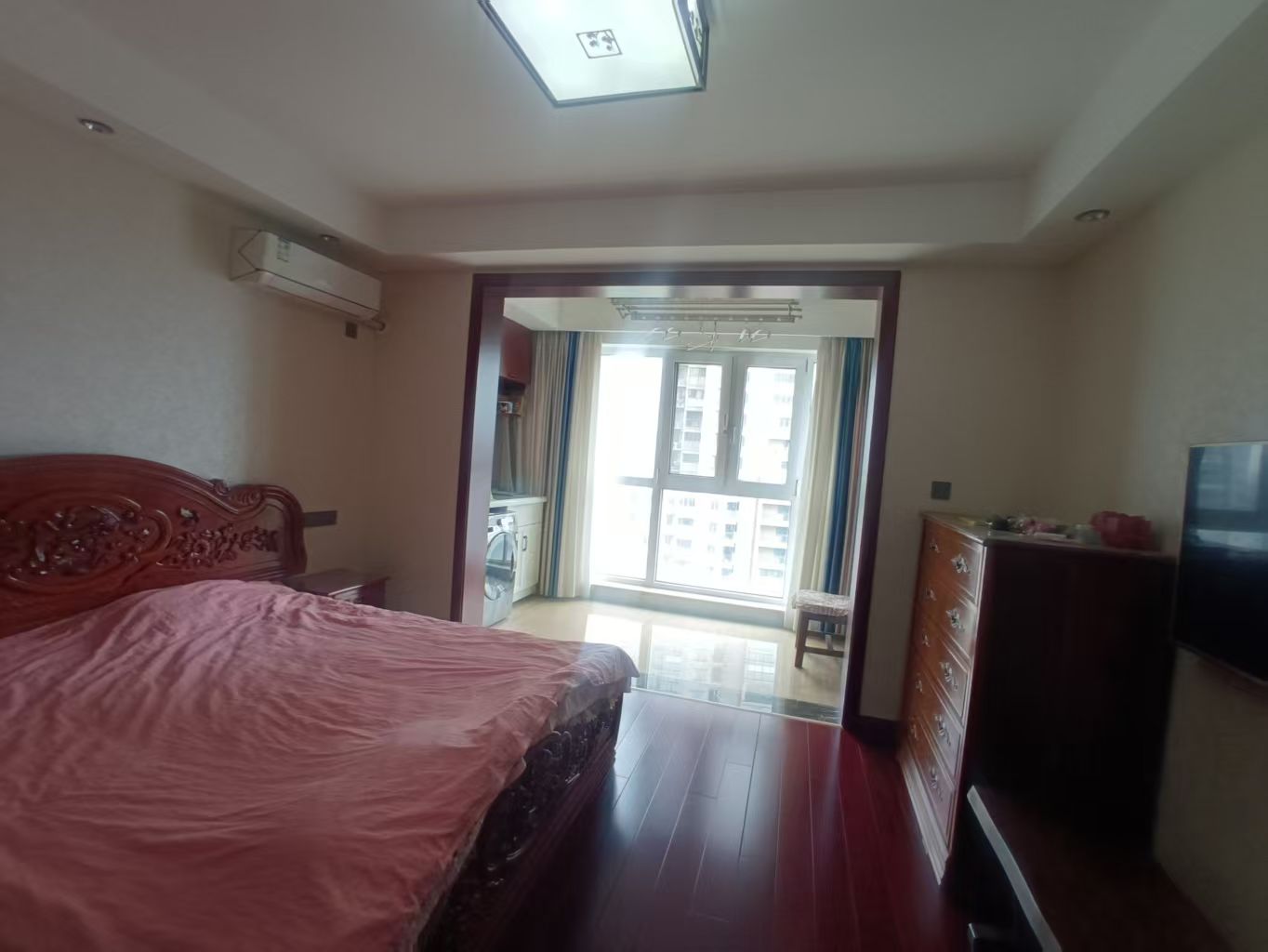 江景国际家园北区 3室2厅2卫 144m&sup2;