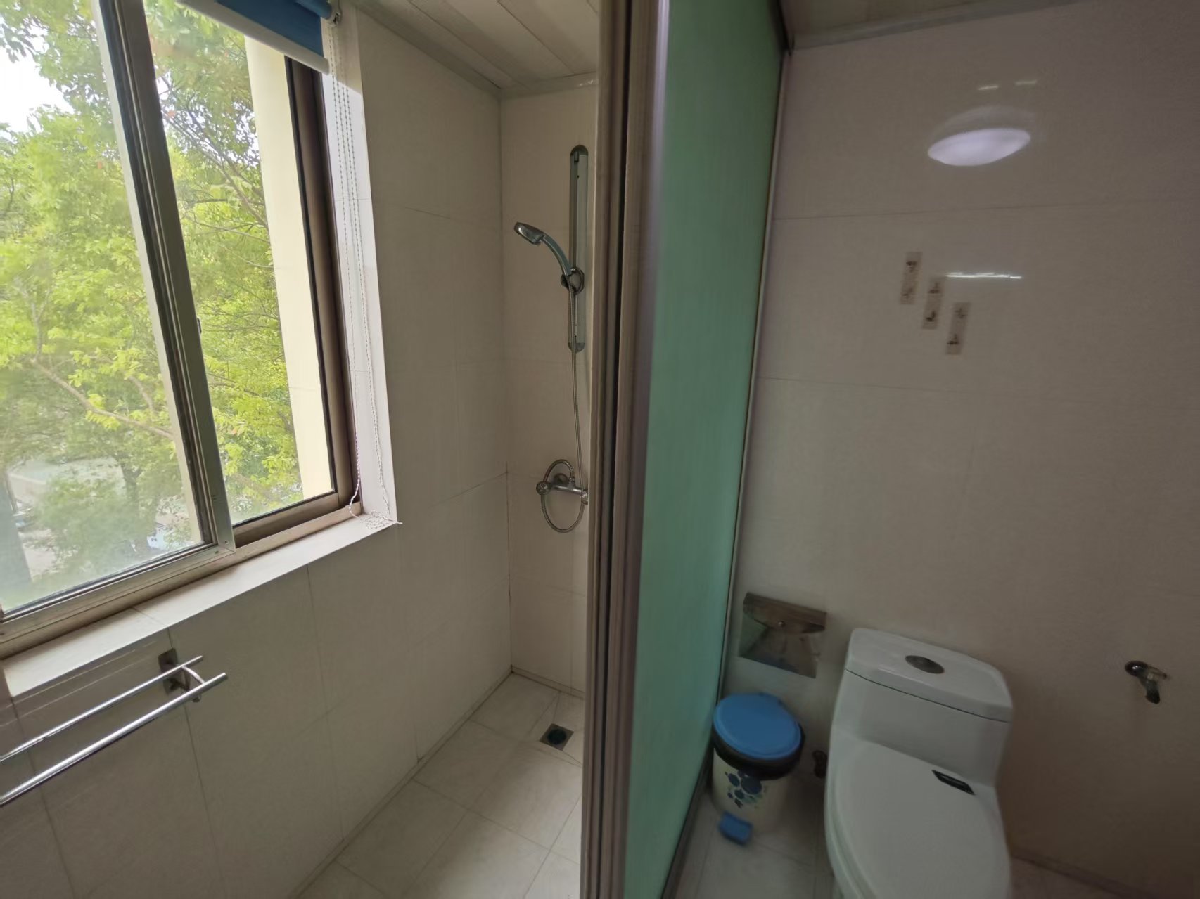 濠滨花园 3室2厅2卫 127.00m&sup2;
