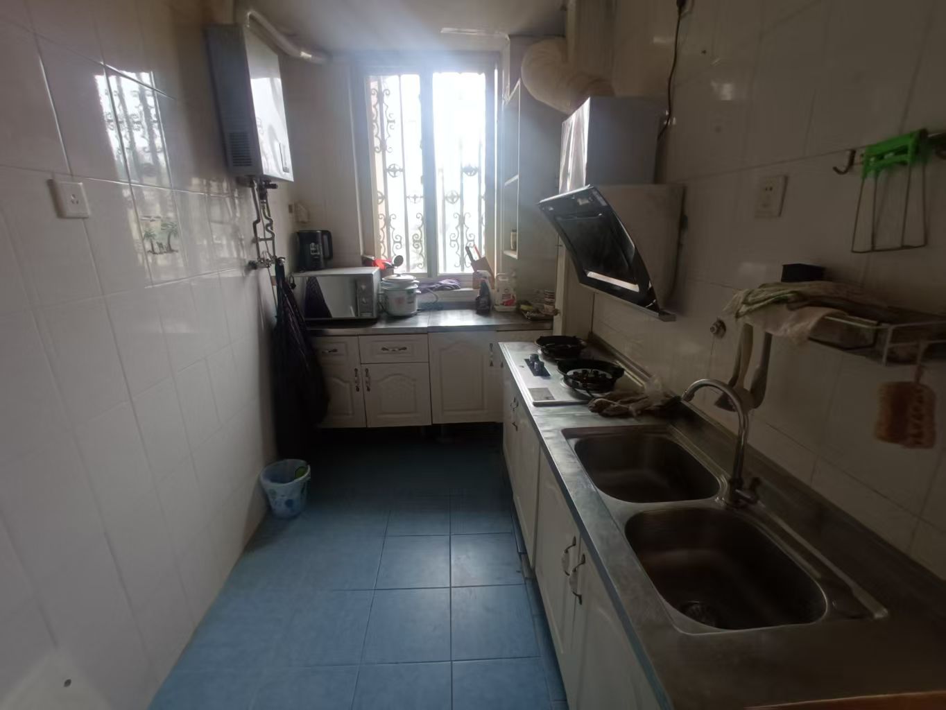桃坞路服饰城 3室1厅2卫 88m&sup2;
