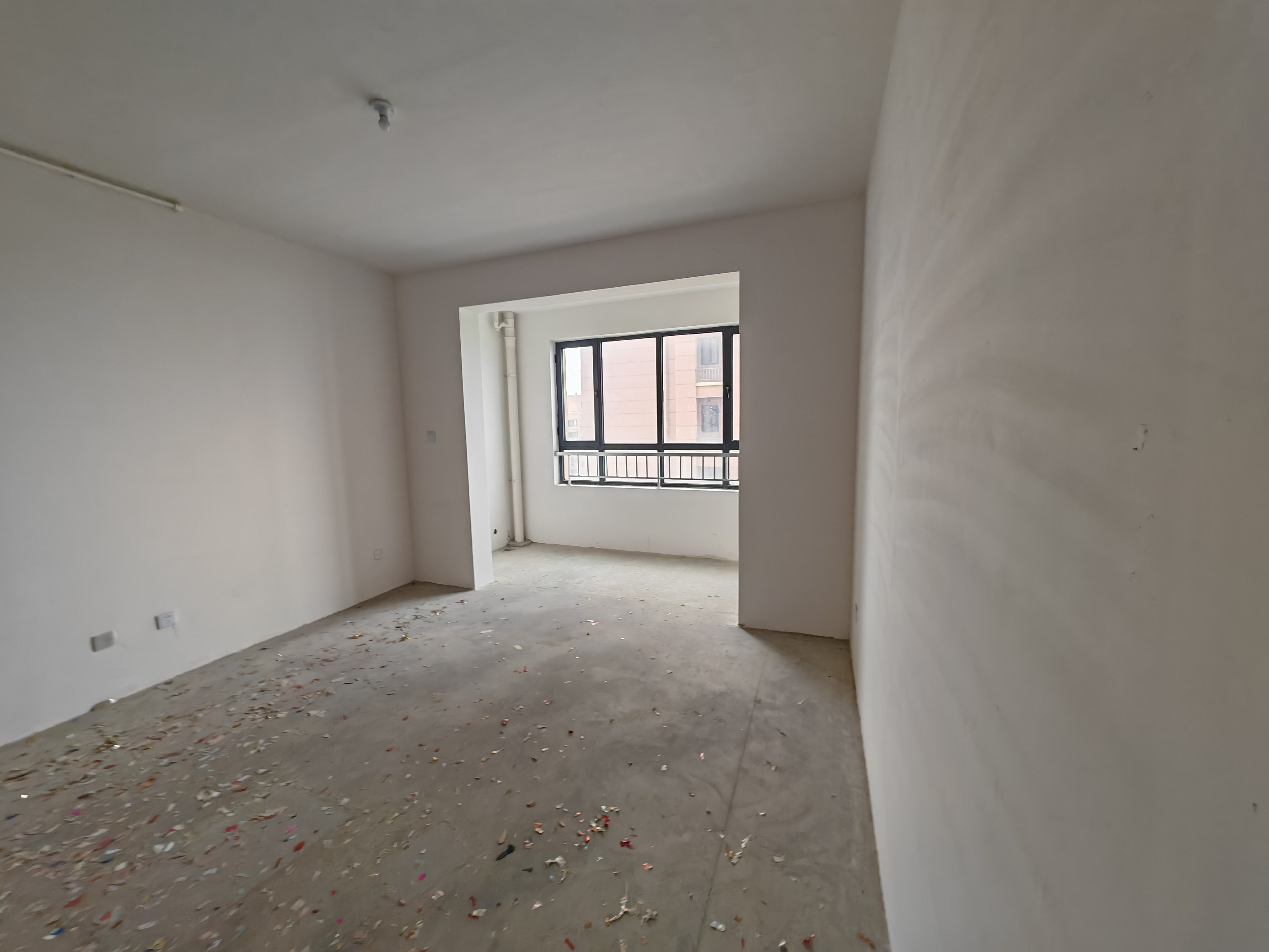 华山花苑六期 3室2厅1卫 126m&sup2;