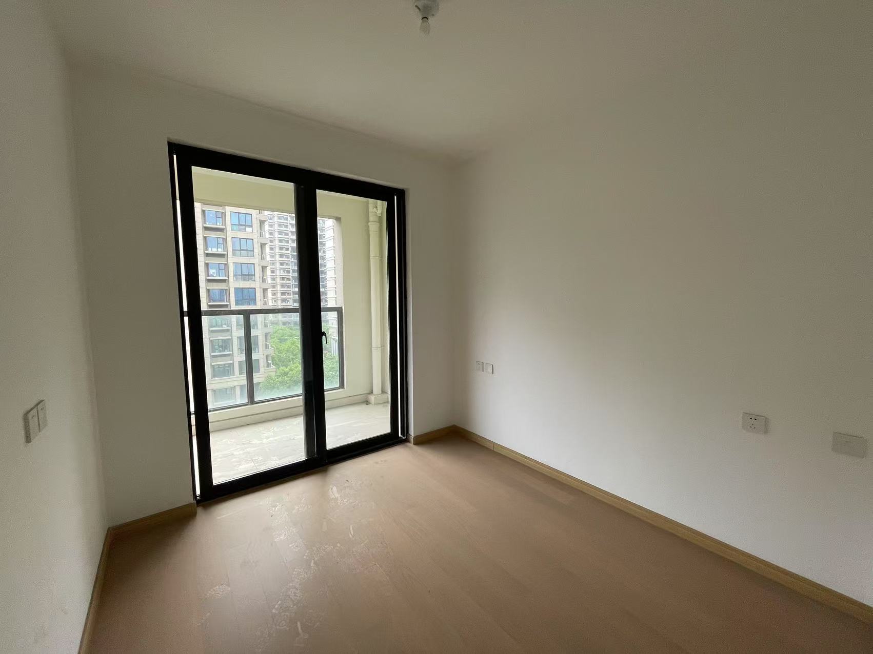 时光漫城 4室2厅2卫 125.00m&sup2;