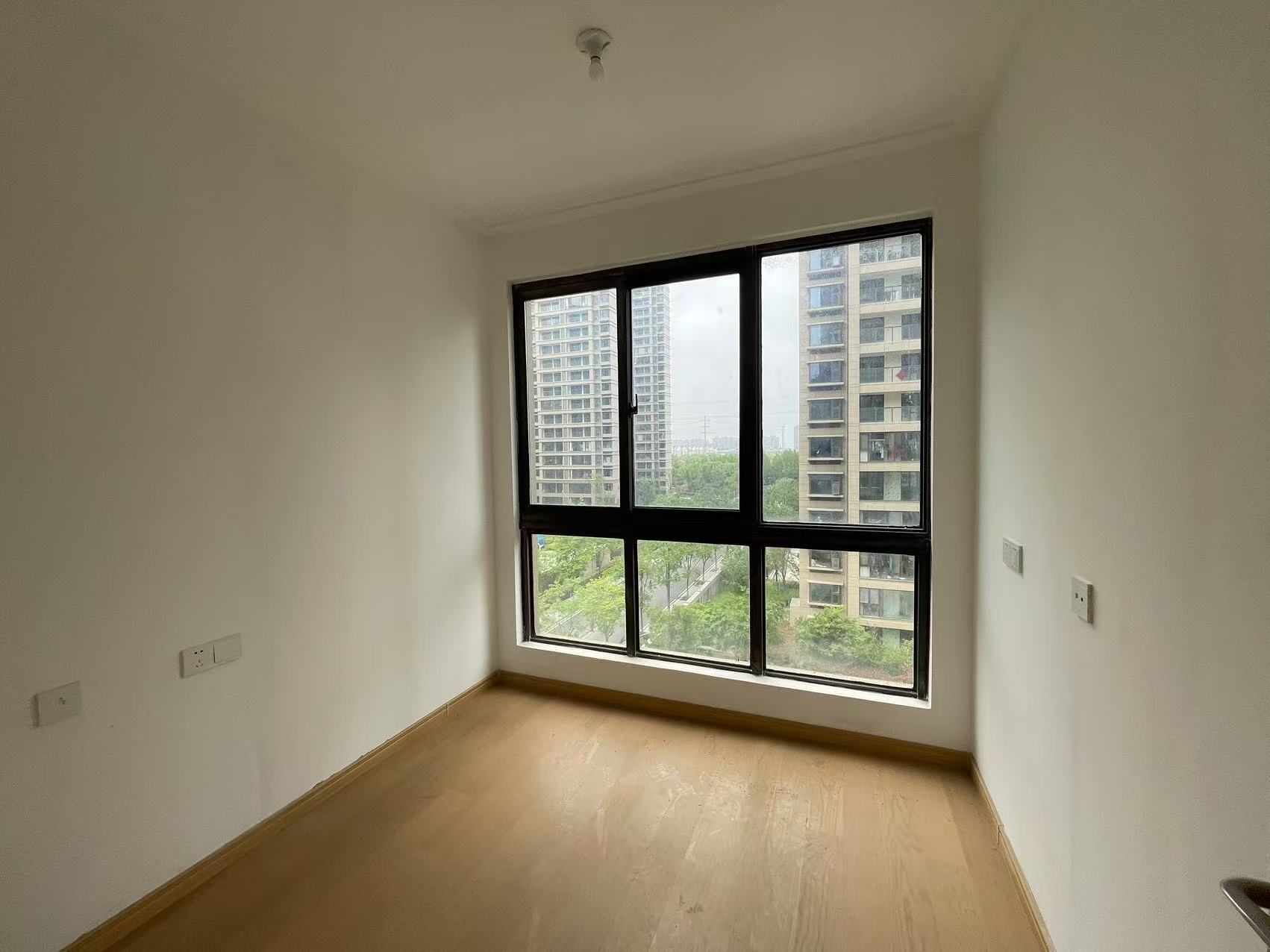 时光漫城 4室2厅2卫 125.00m&sup2;