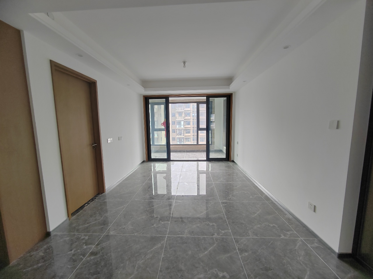远创宸樾 3室2厅1卫 98.91m&sup2;