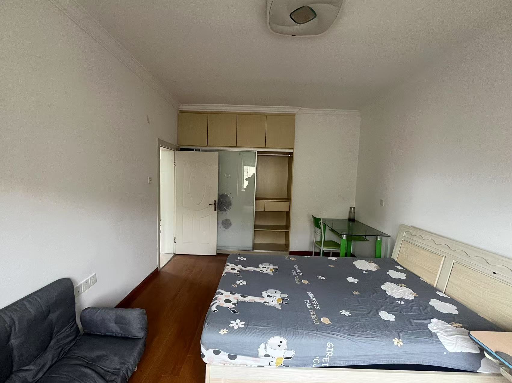 新桃园 2室1厅1卫 65m&sup2;