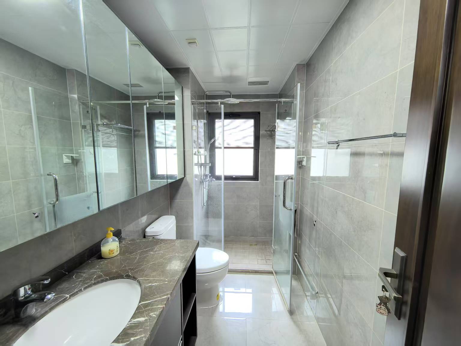 远创樾府 3室2厅2卫 121.59m&sup2;