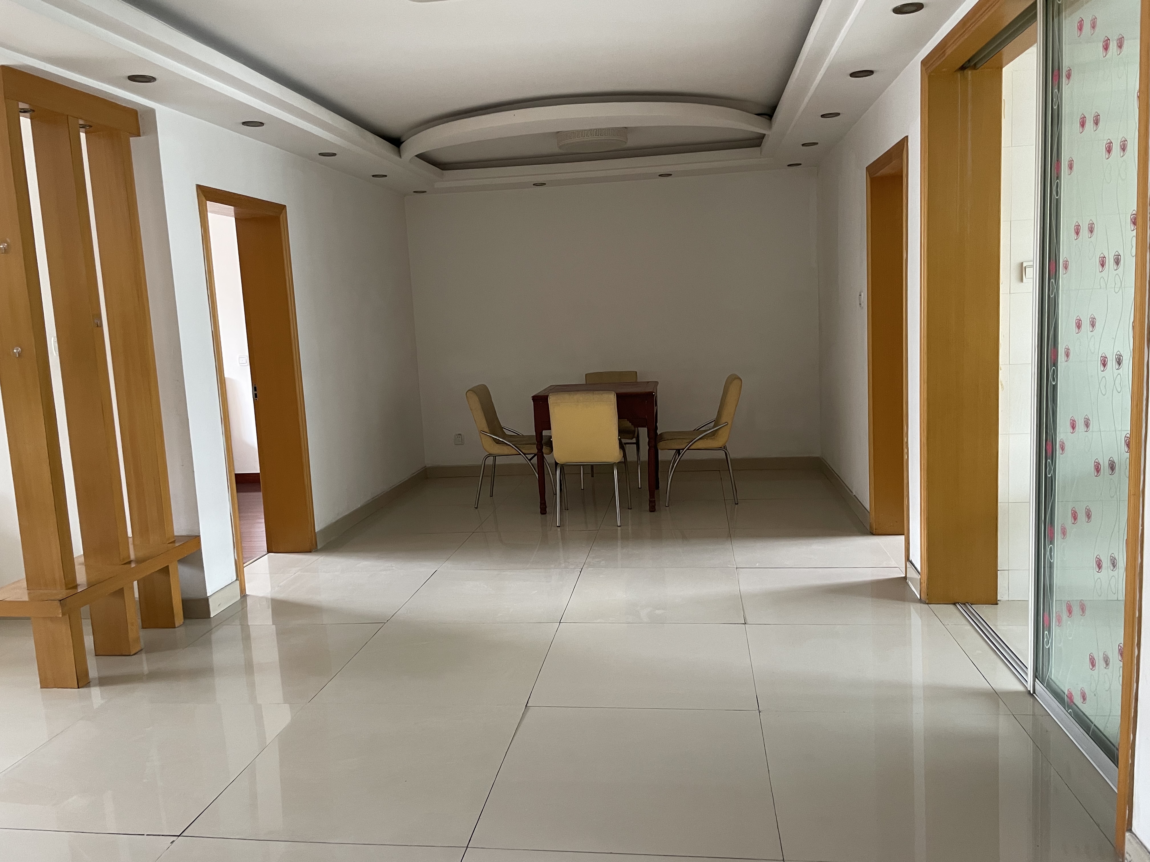 民安花苑 3室2厅1卫 120m&sup2;