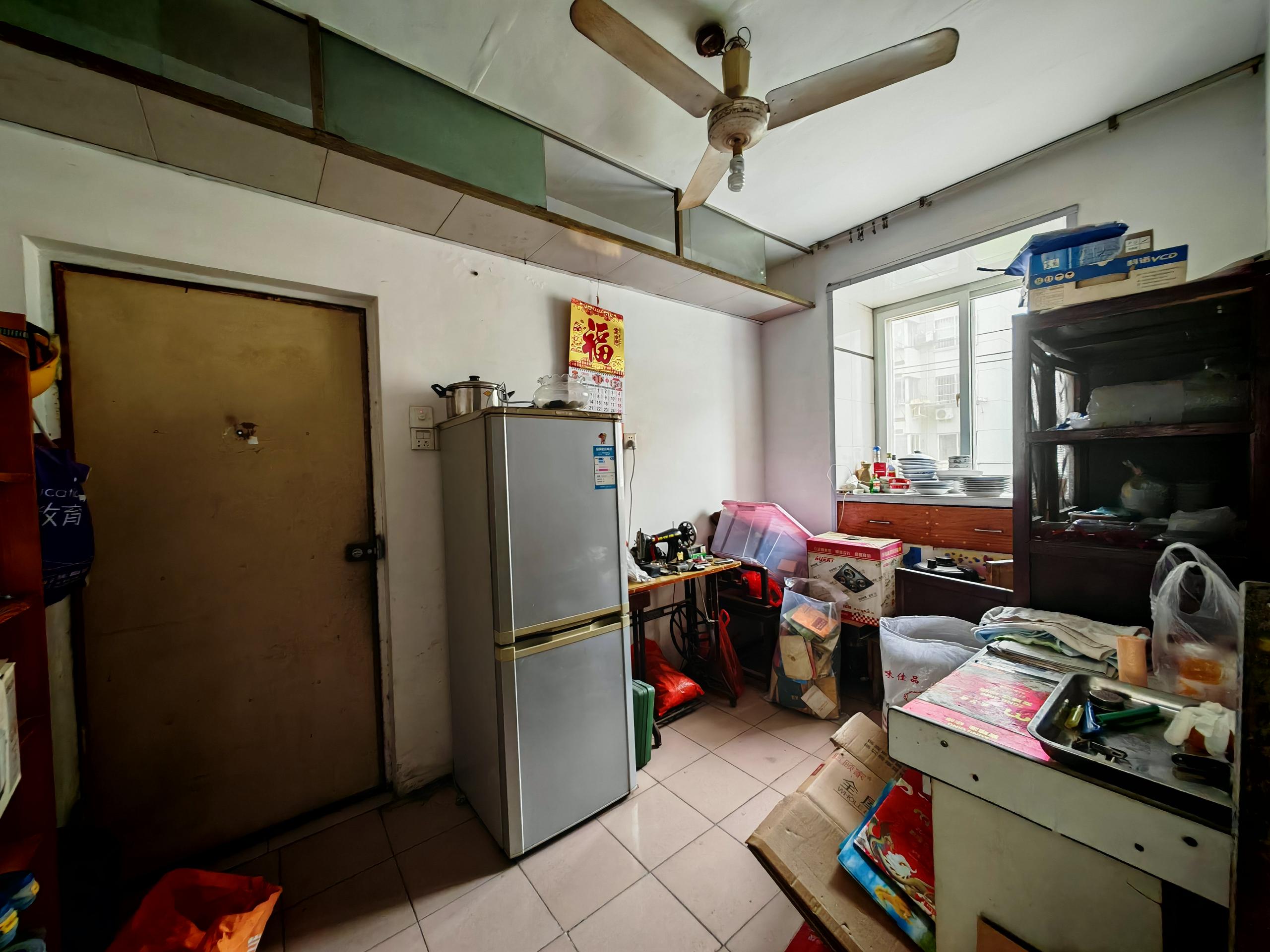 郭里园 2室1厅1卫 59.83m²