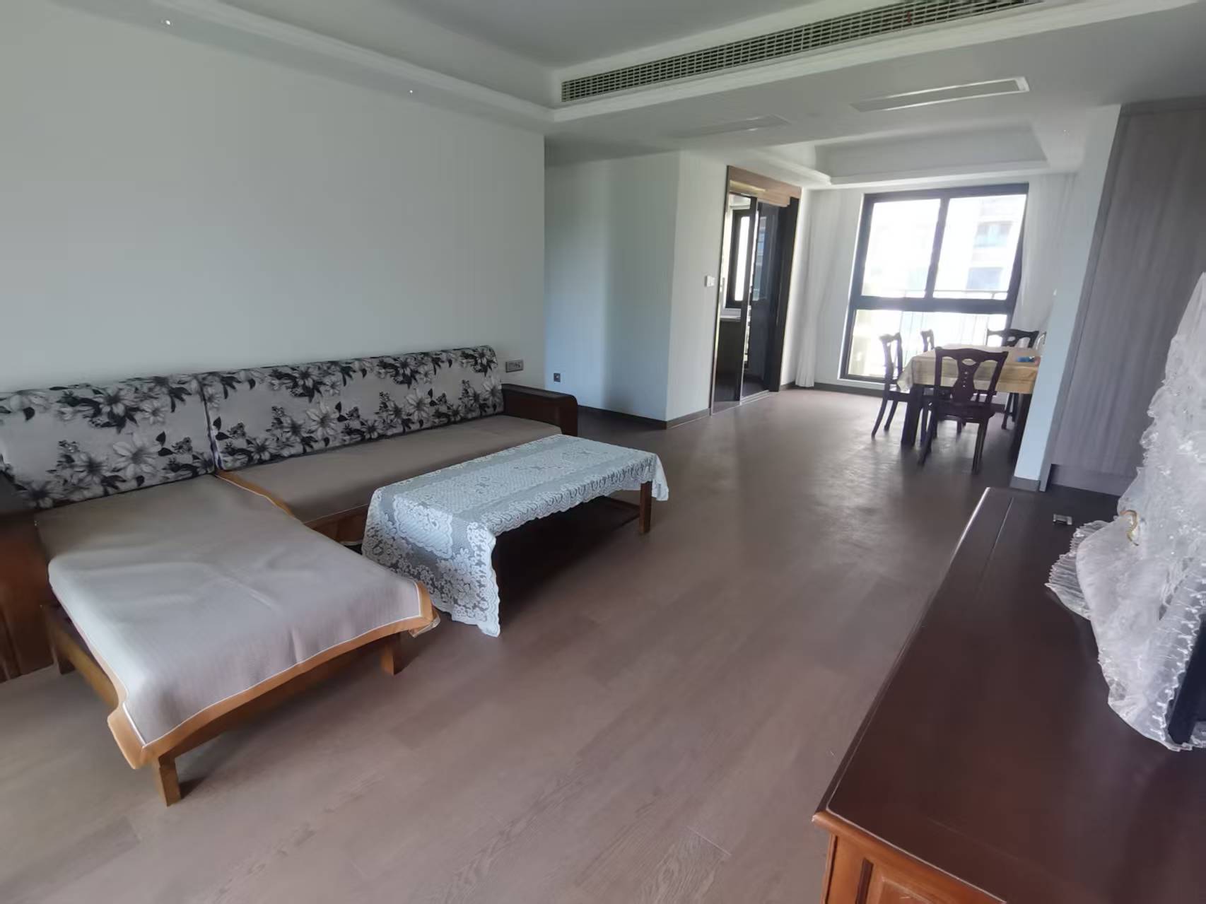 中海上东区 4室2厅2卫 146m&sup2;