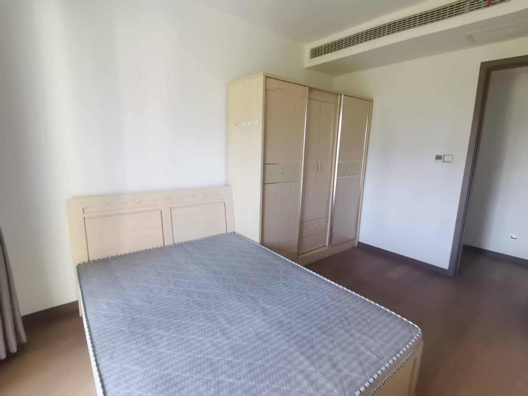 中海上东区 4室2厅2卫 146m&sup2;