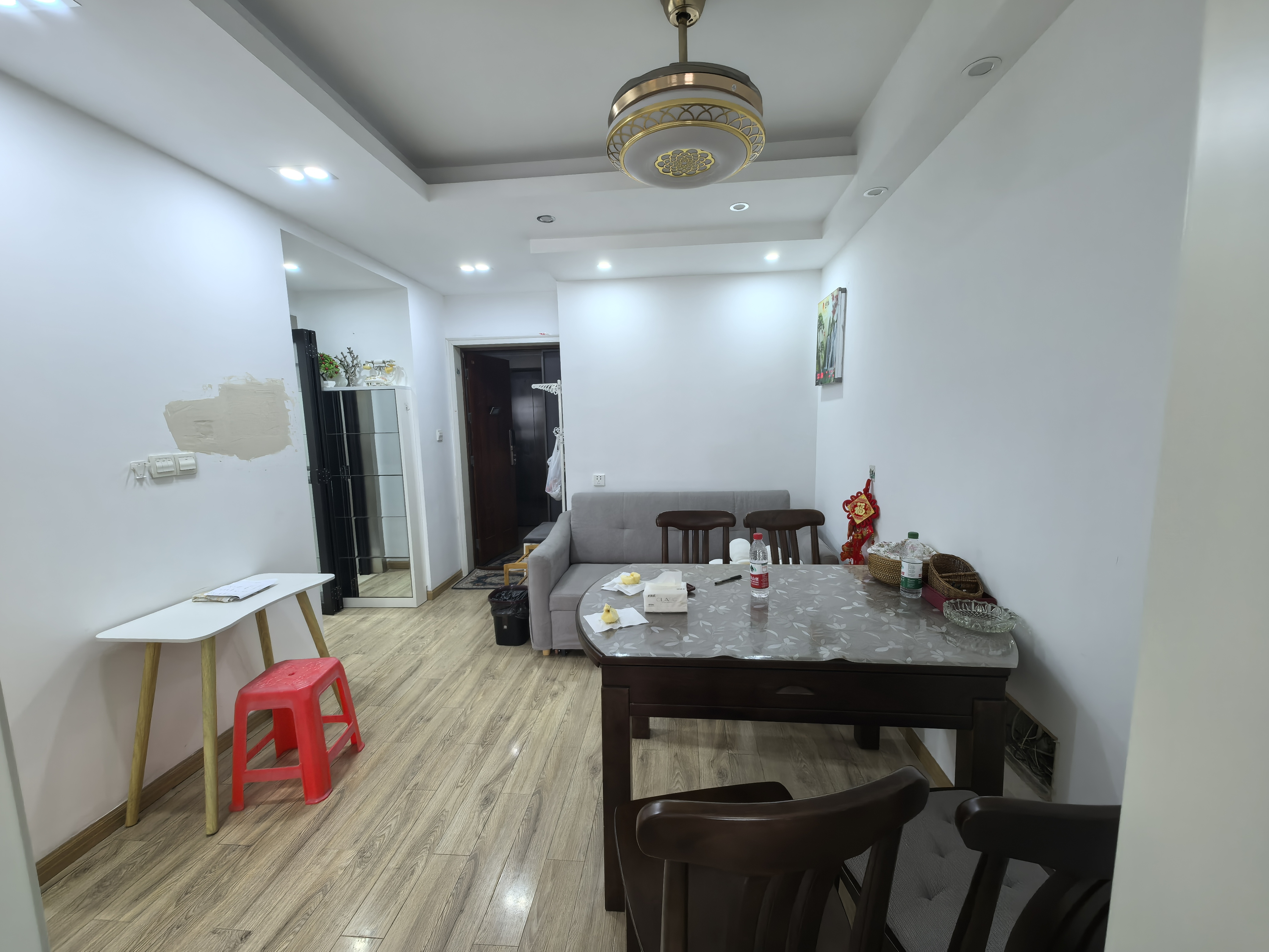 优山美地花园南区 2室1厅1卫 70.41m&sup2;