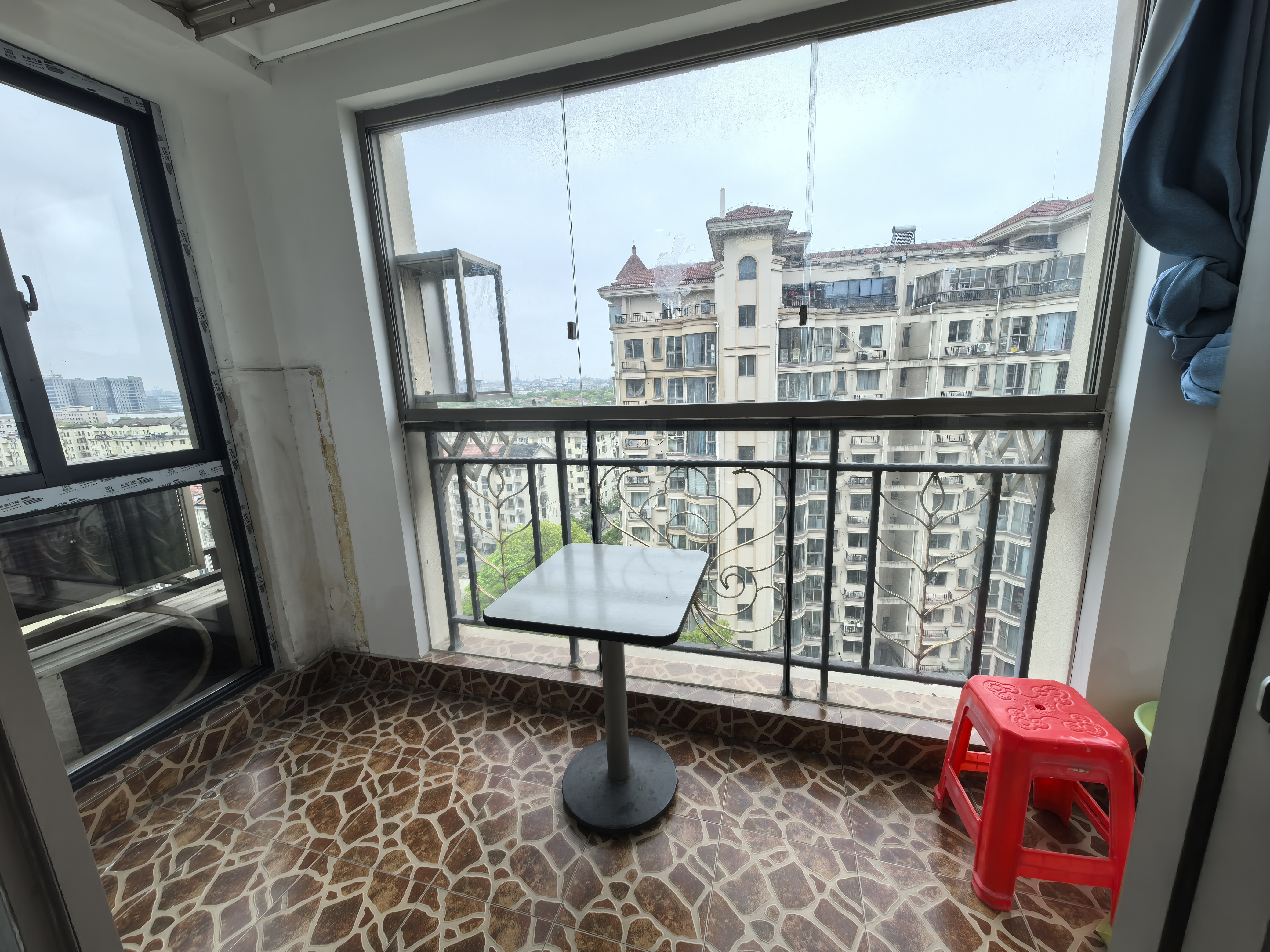 优山美地花园南区 2室1厅1卫 70.41m&sup2;