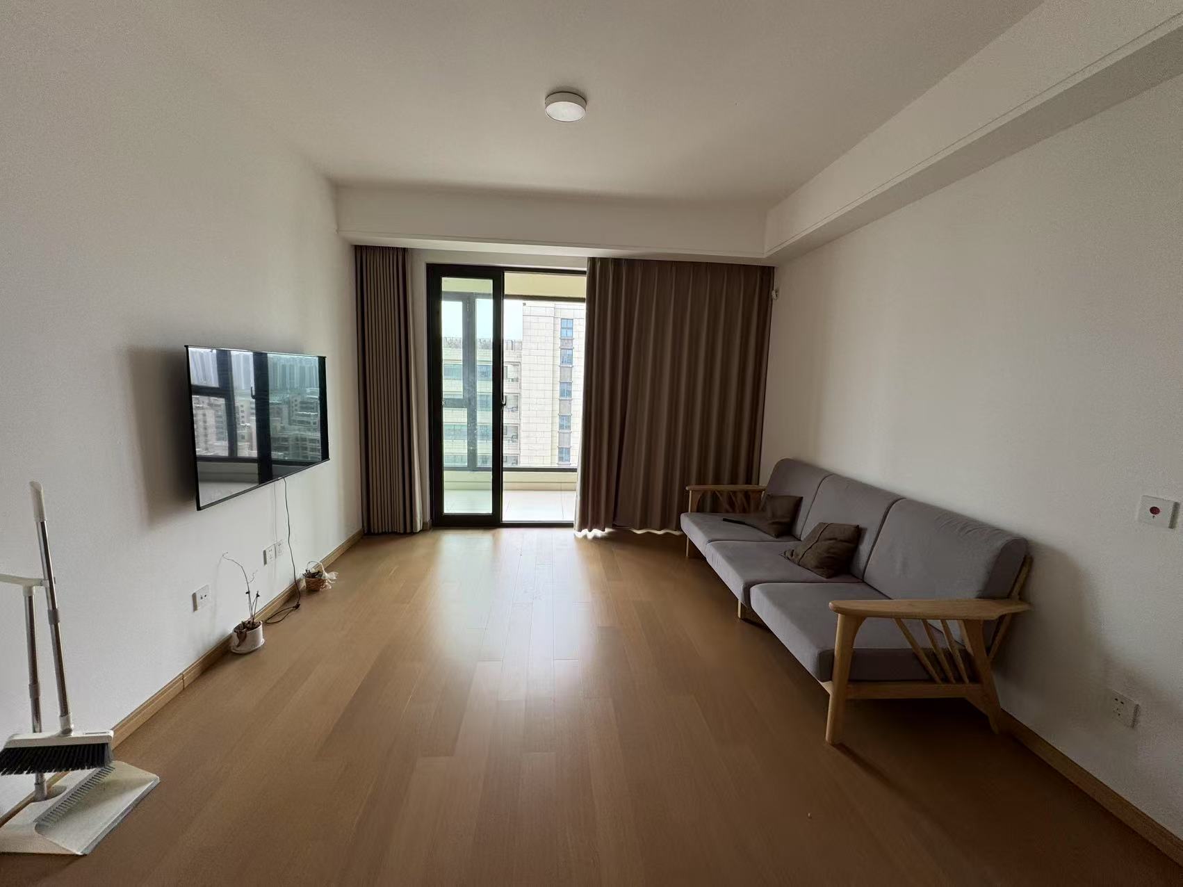 时光漫城 3室2厅1卫 92.41m&sup2;