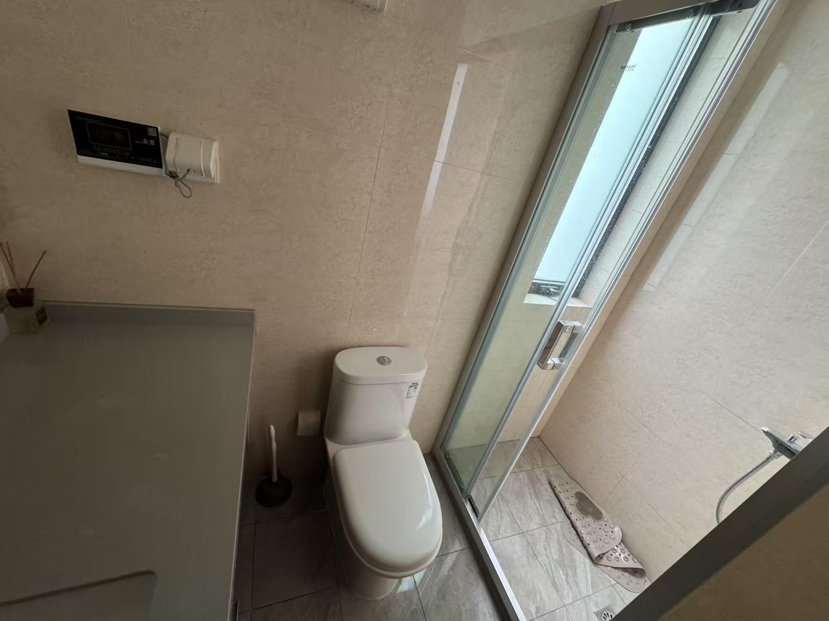 时光漫城 3室2厅1卫 92.41m&sup2;