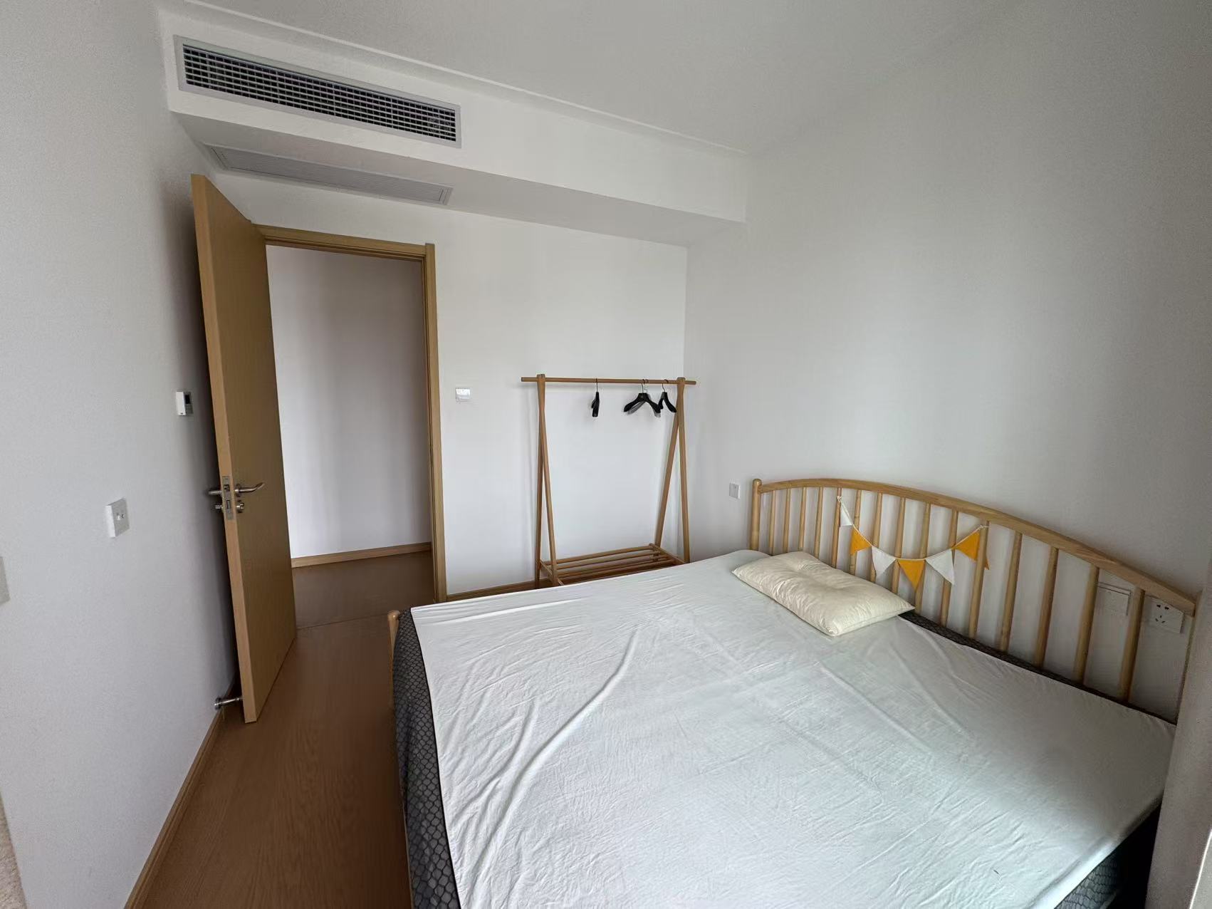 时光漫城 3室2厅1卫 92.41m&sup2;