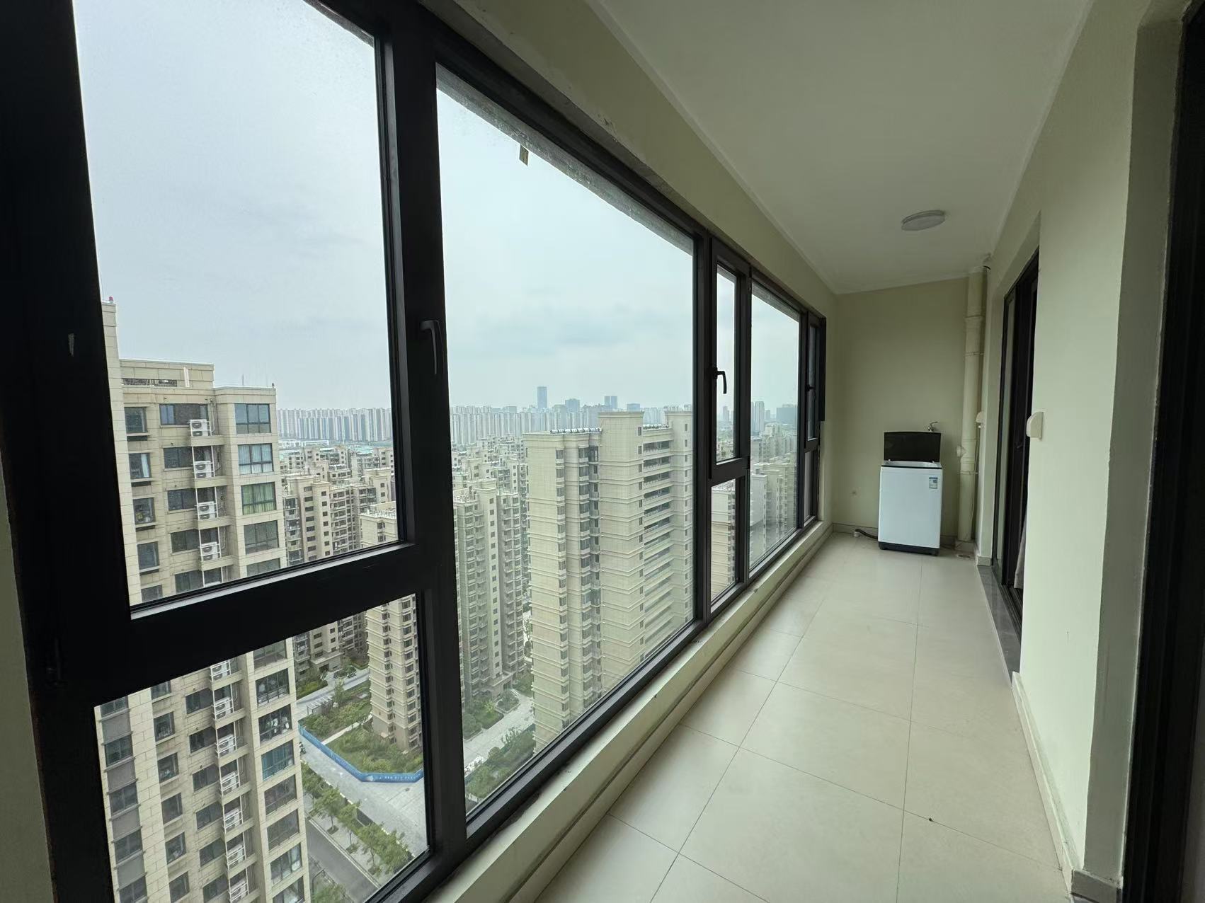 时光漫城 3室2厅1卫 92.41m&sup2;