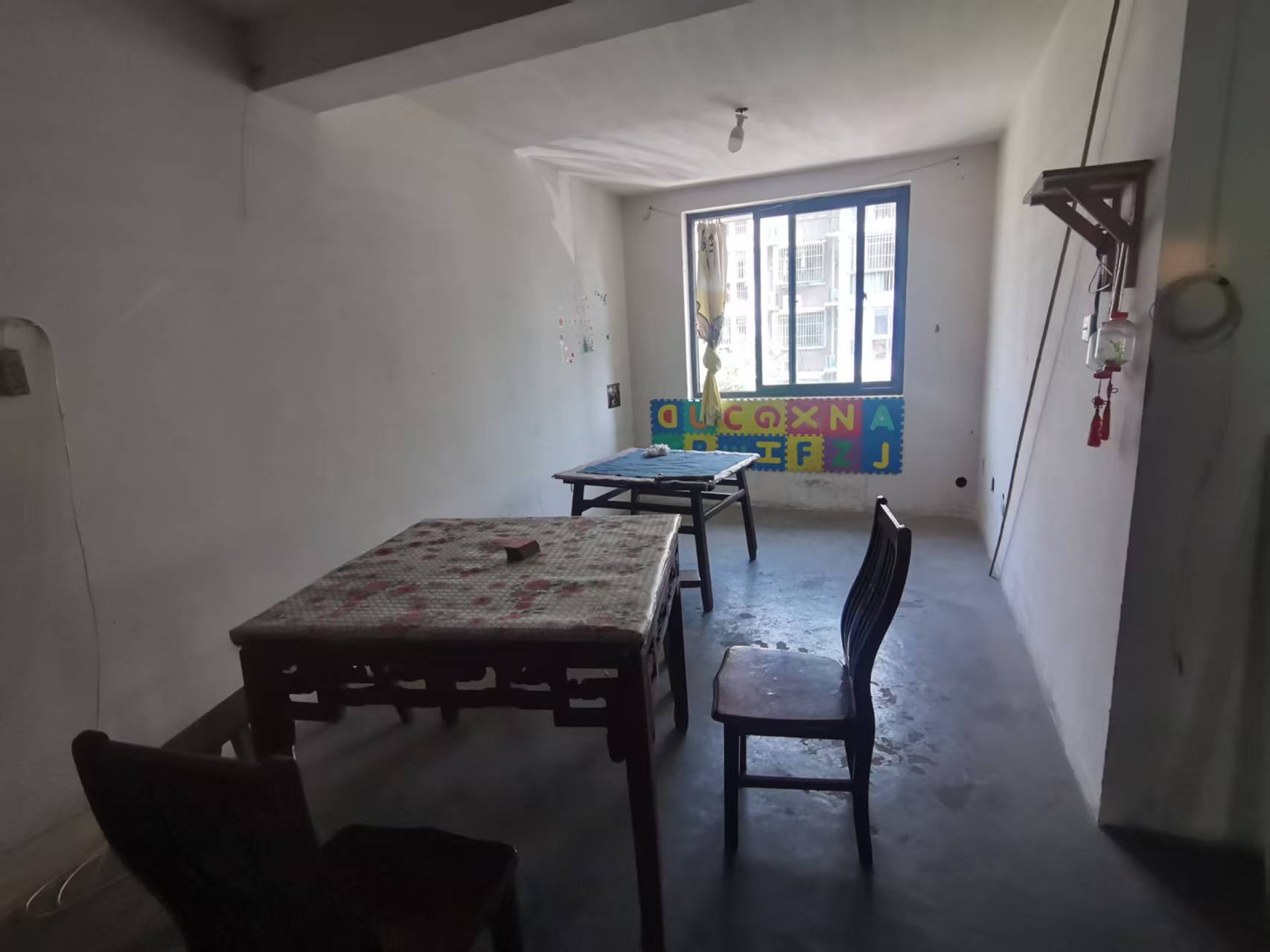 星宇花园 2室2厅1卫 96m&sup2;