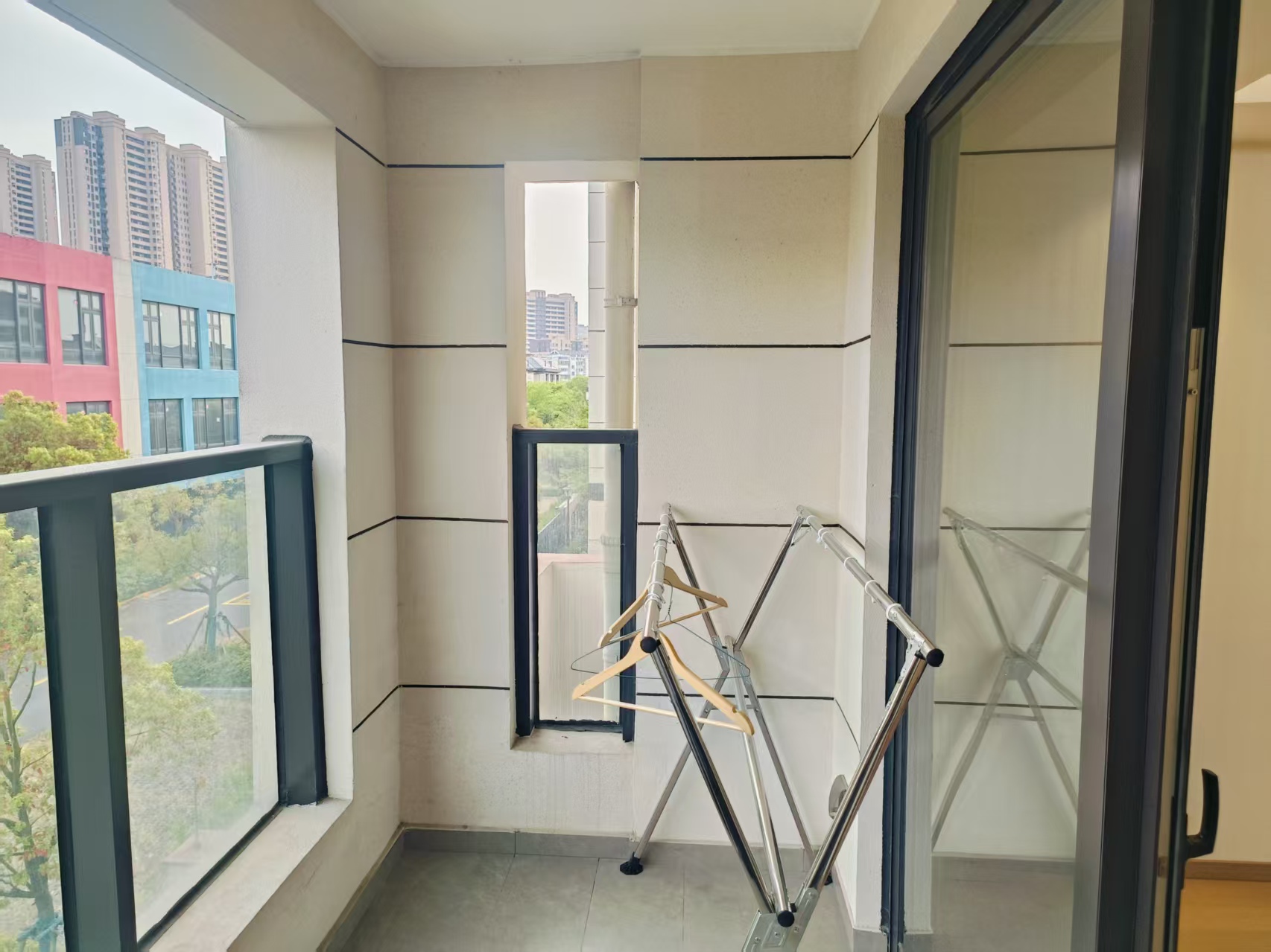 龙湖天宸源著 3室2厅1卫 98.00m&sup2;