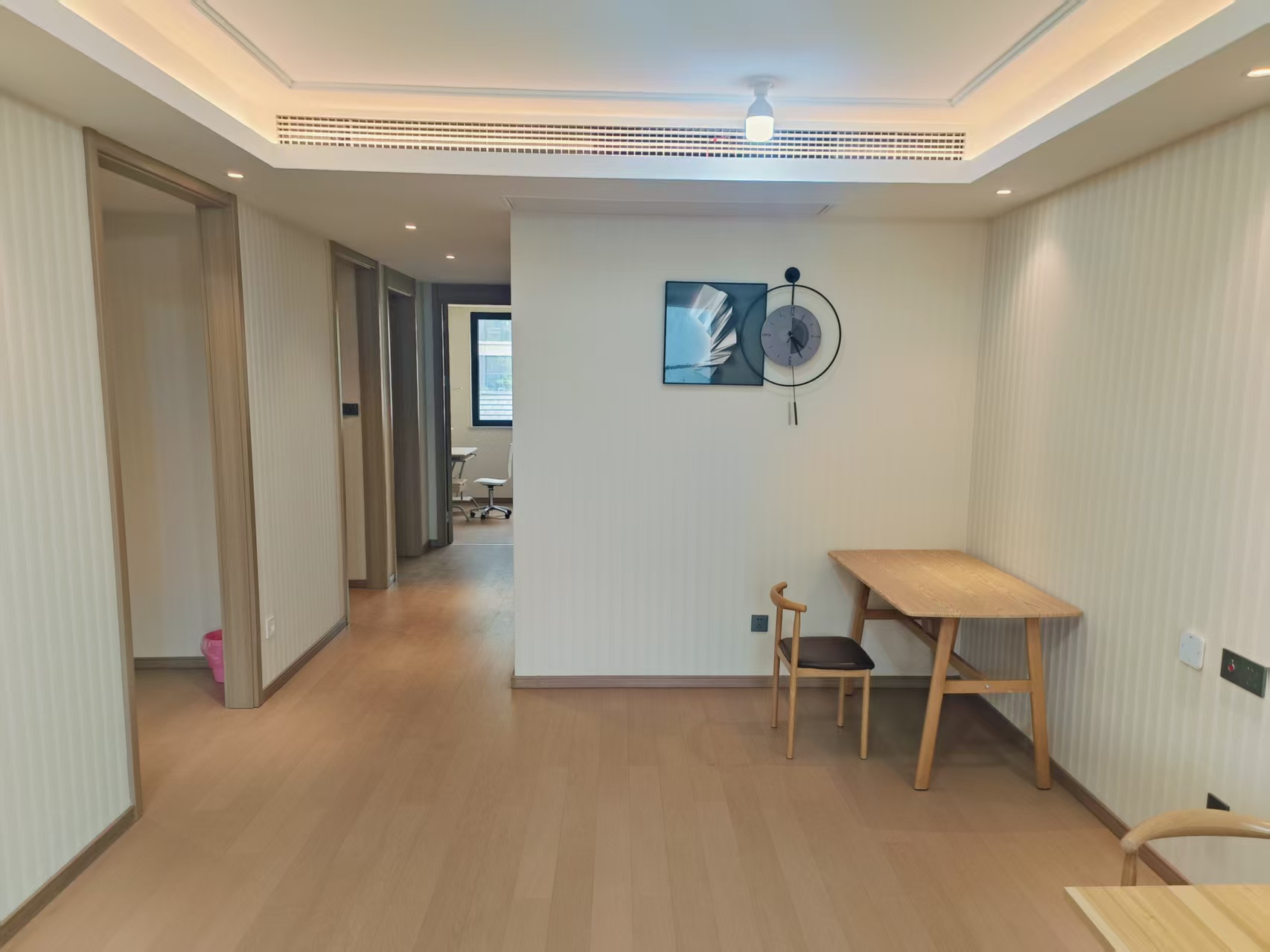 龙湖天宸源著 3室2厅1卫 98.00m&sup2;