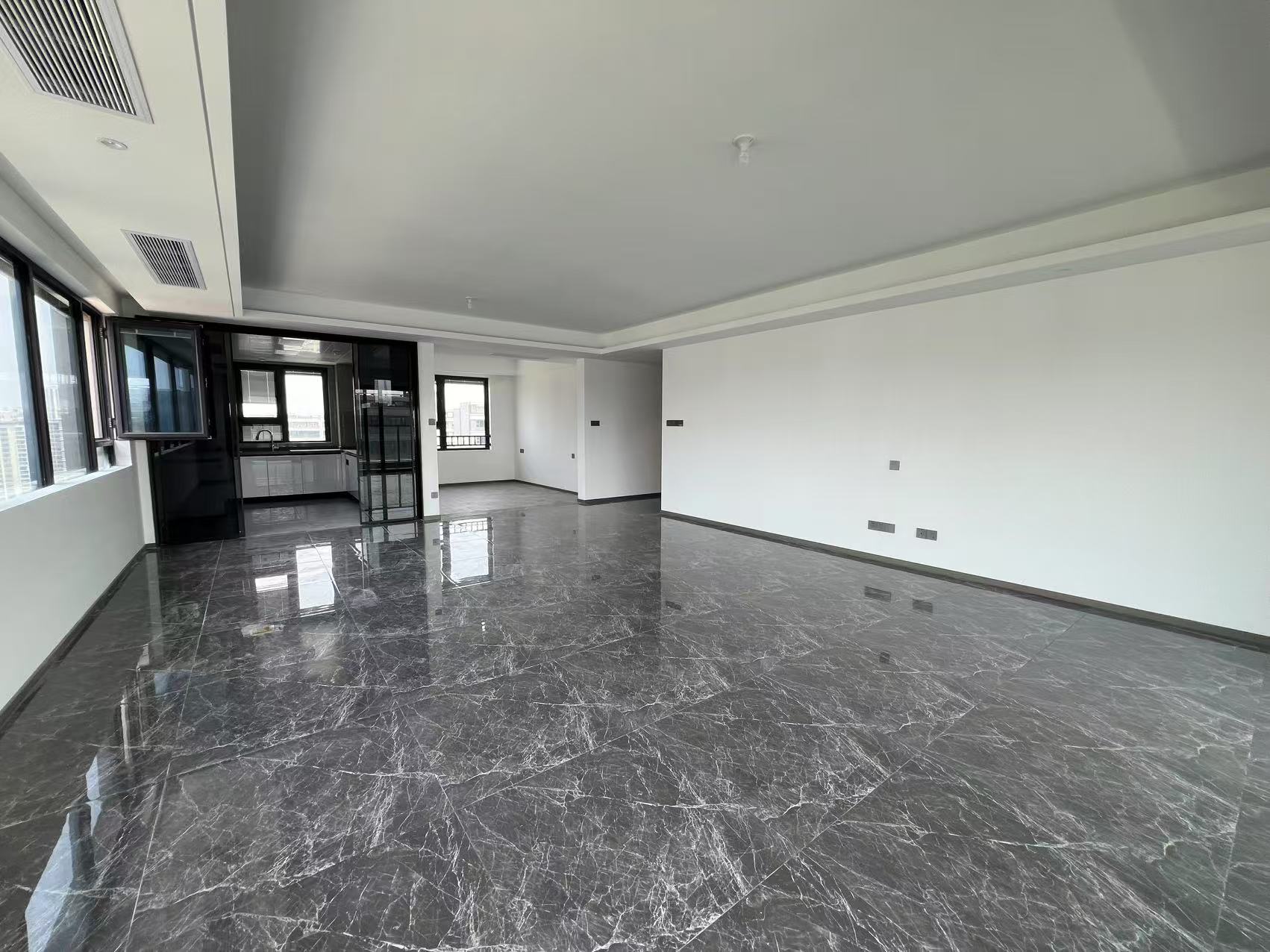 招商公园道 4室2厅3卫 198.57m&sup2;