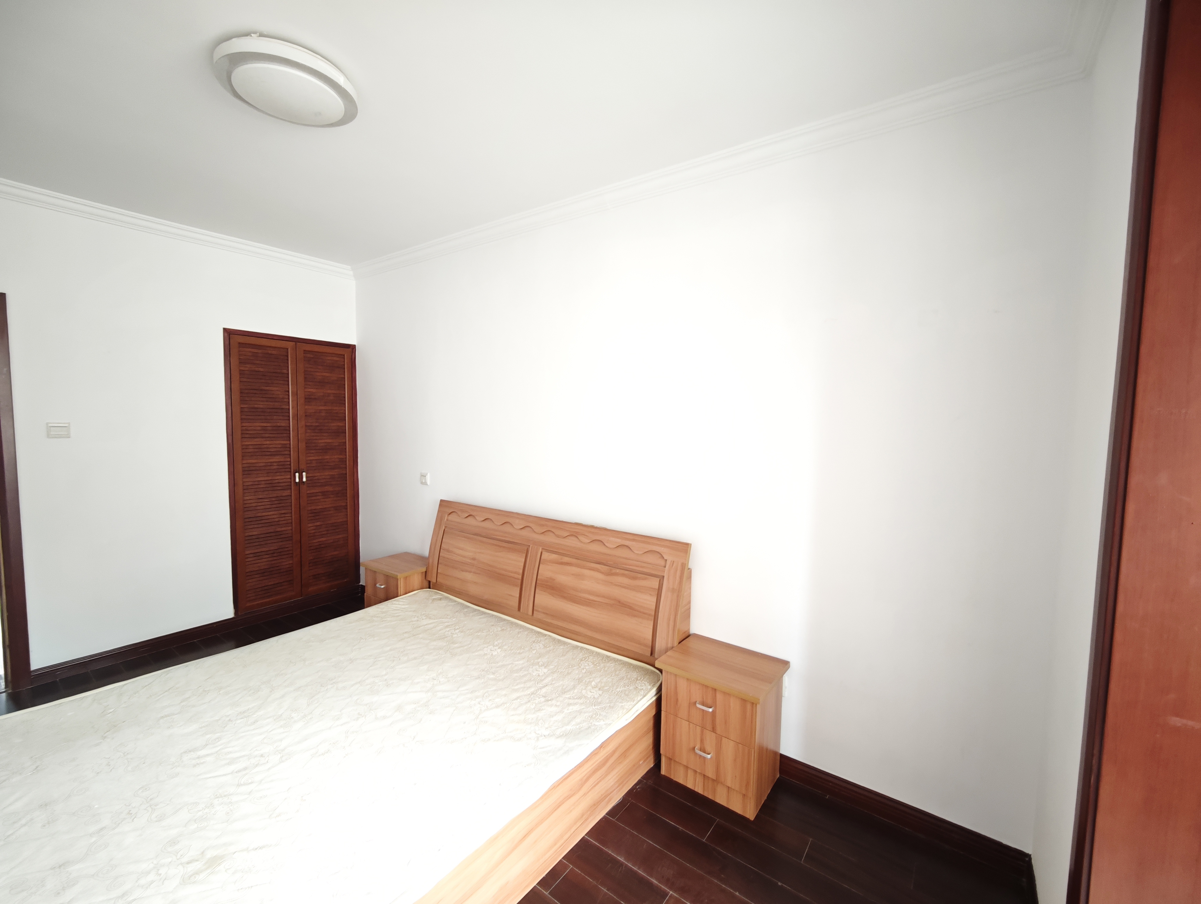 文峰新村 3室1厅1卫 73.2m&sup2;