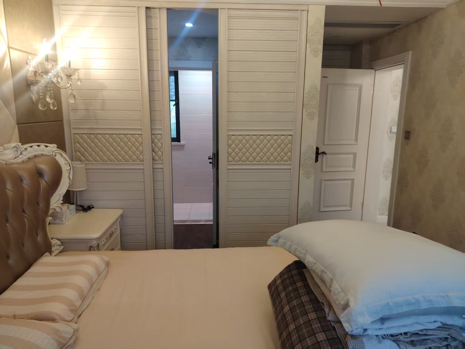 桐墅湾 3室2厅1卫 144m&sup2;