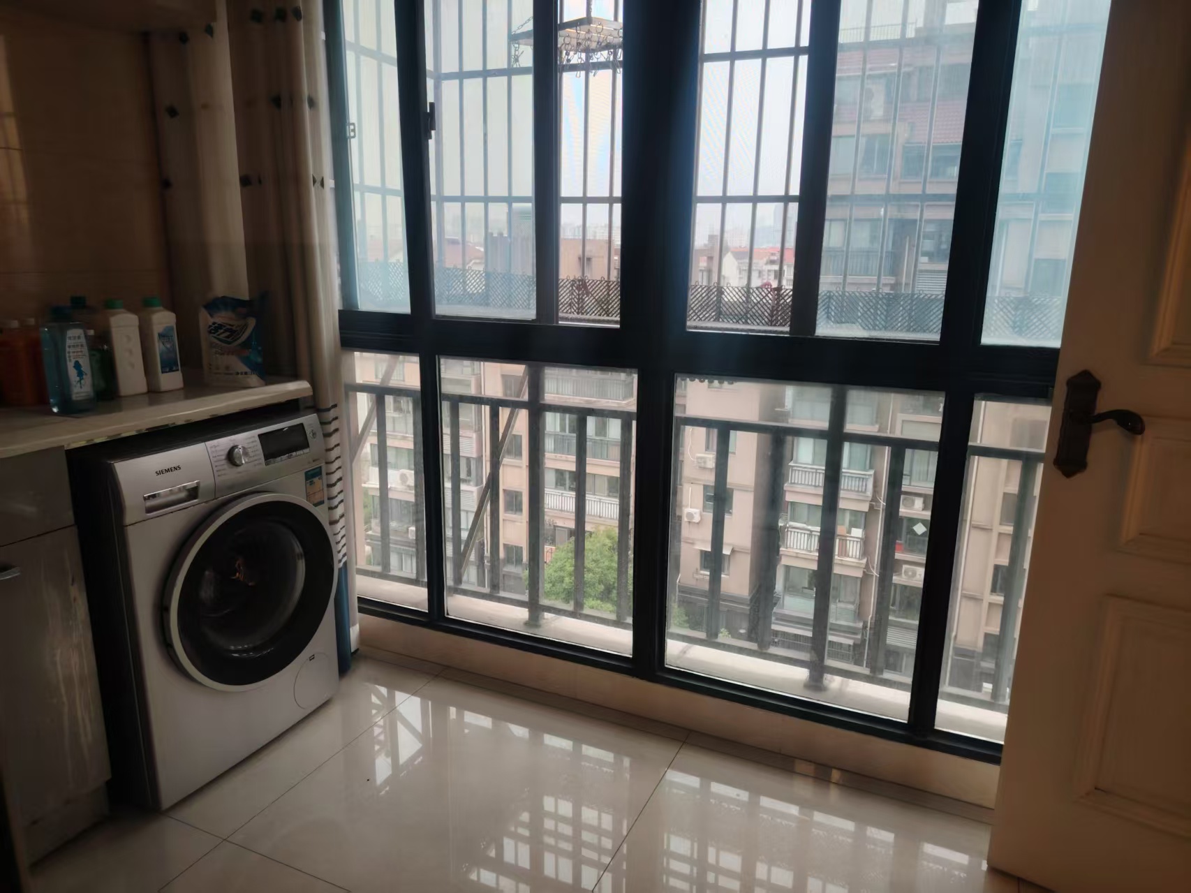 桐墅湾 3室2厅1卫 144m&sup2;