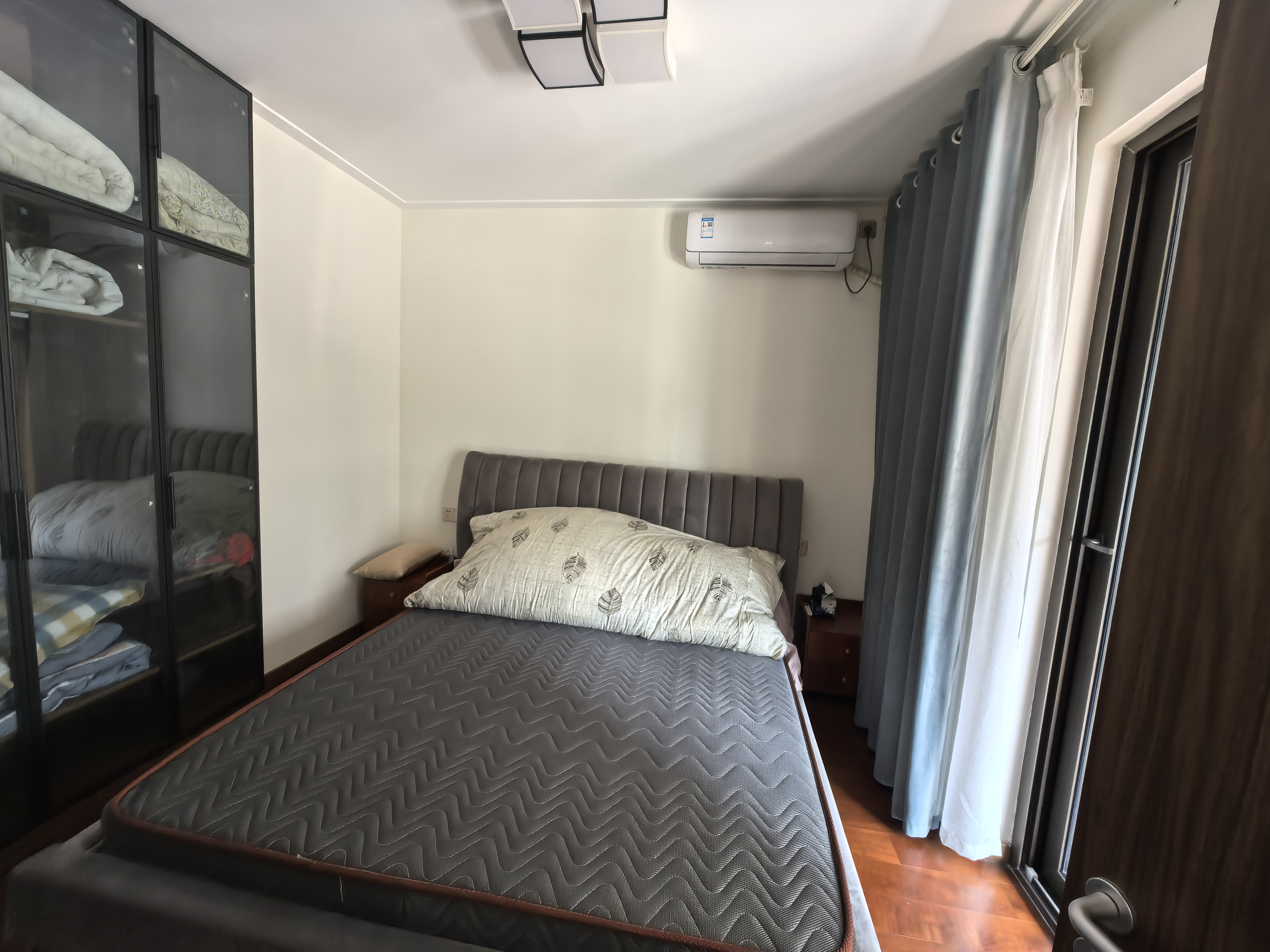 中南万科大都会 3室2厅2卫 125.5m&sup2;