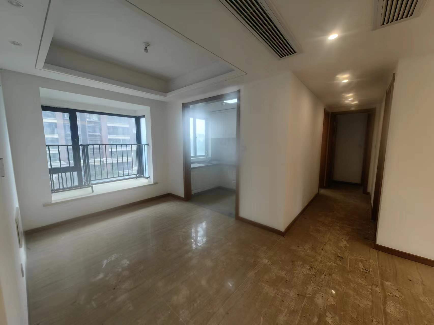 佳期漫 4室2厅2卫 122m&sup2;