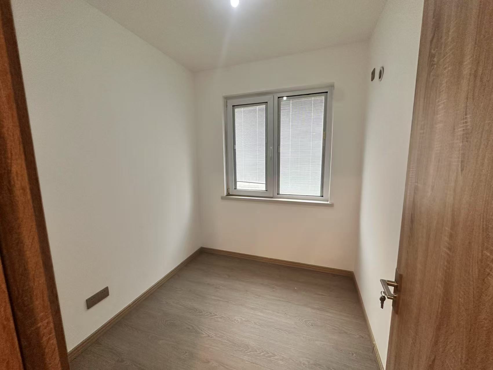 世茂九龙庭 3室2厅2卫 129.19m&sup2;