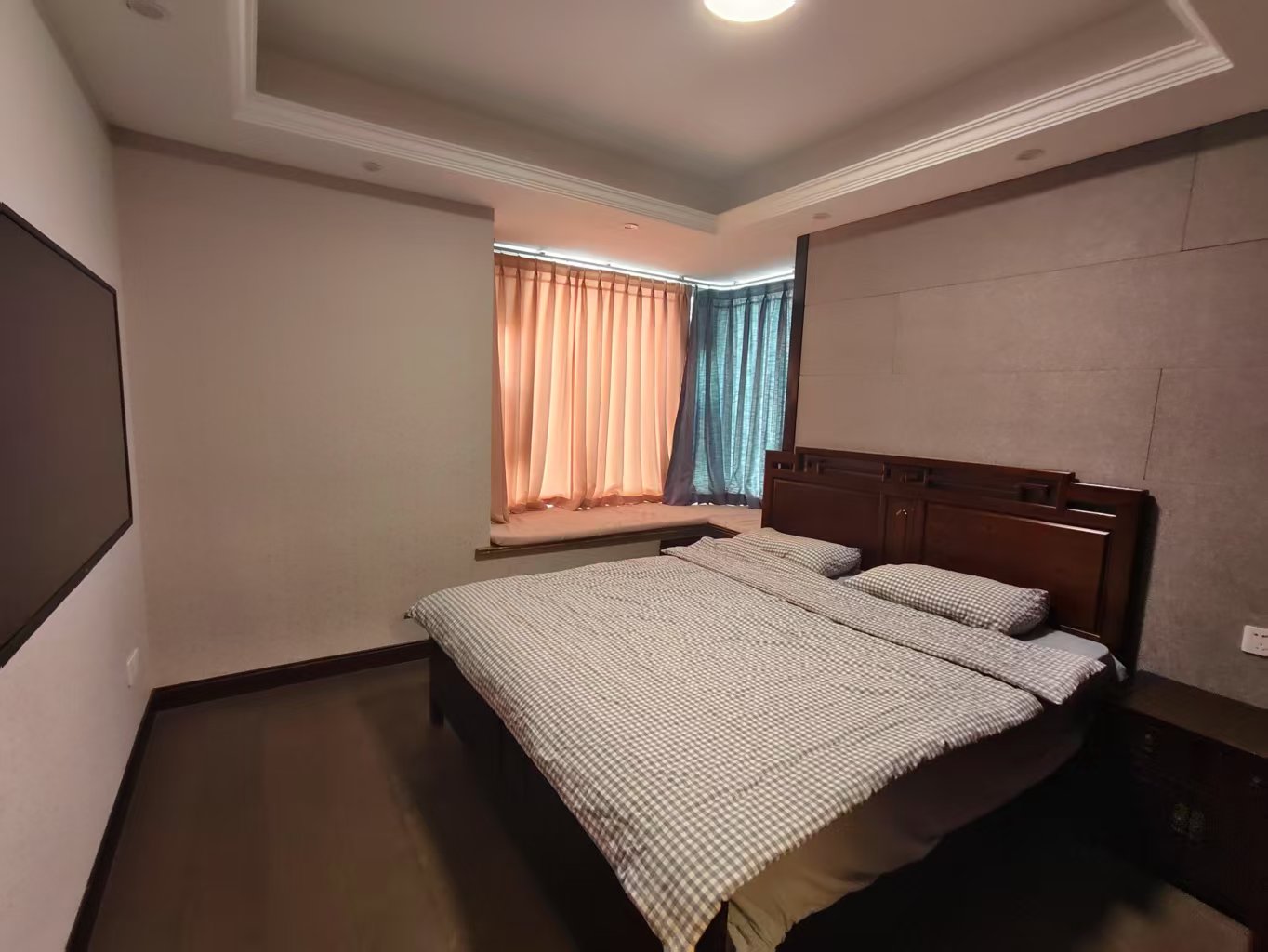 中南世纪城北区 3室2厅1卫 151.77m&sup2;