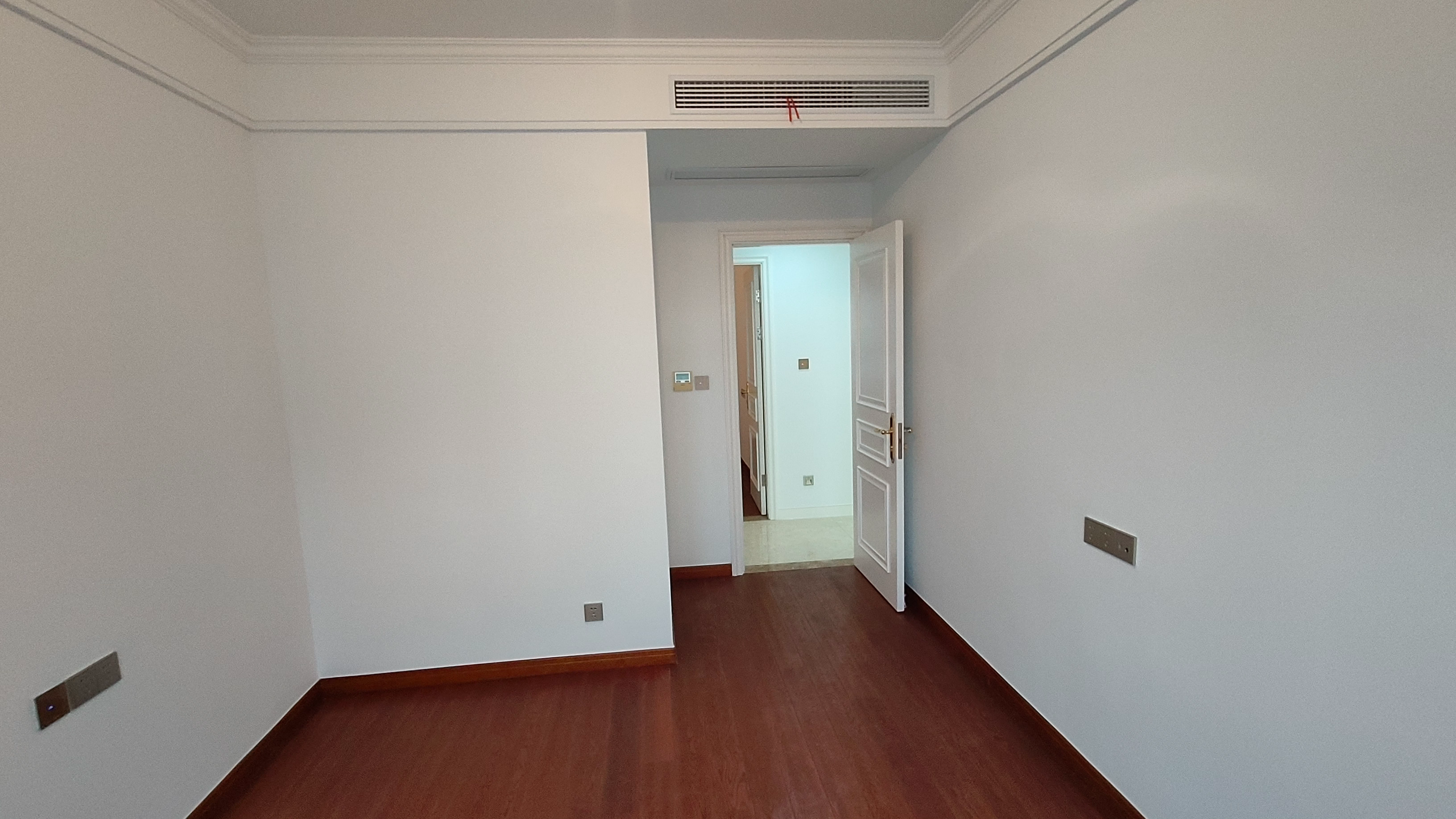 中南世纪花城三期 4室2厅2卫 166.53m&sup2;