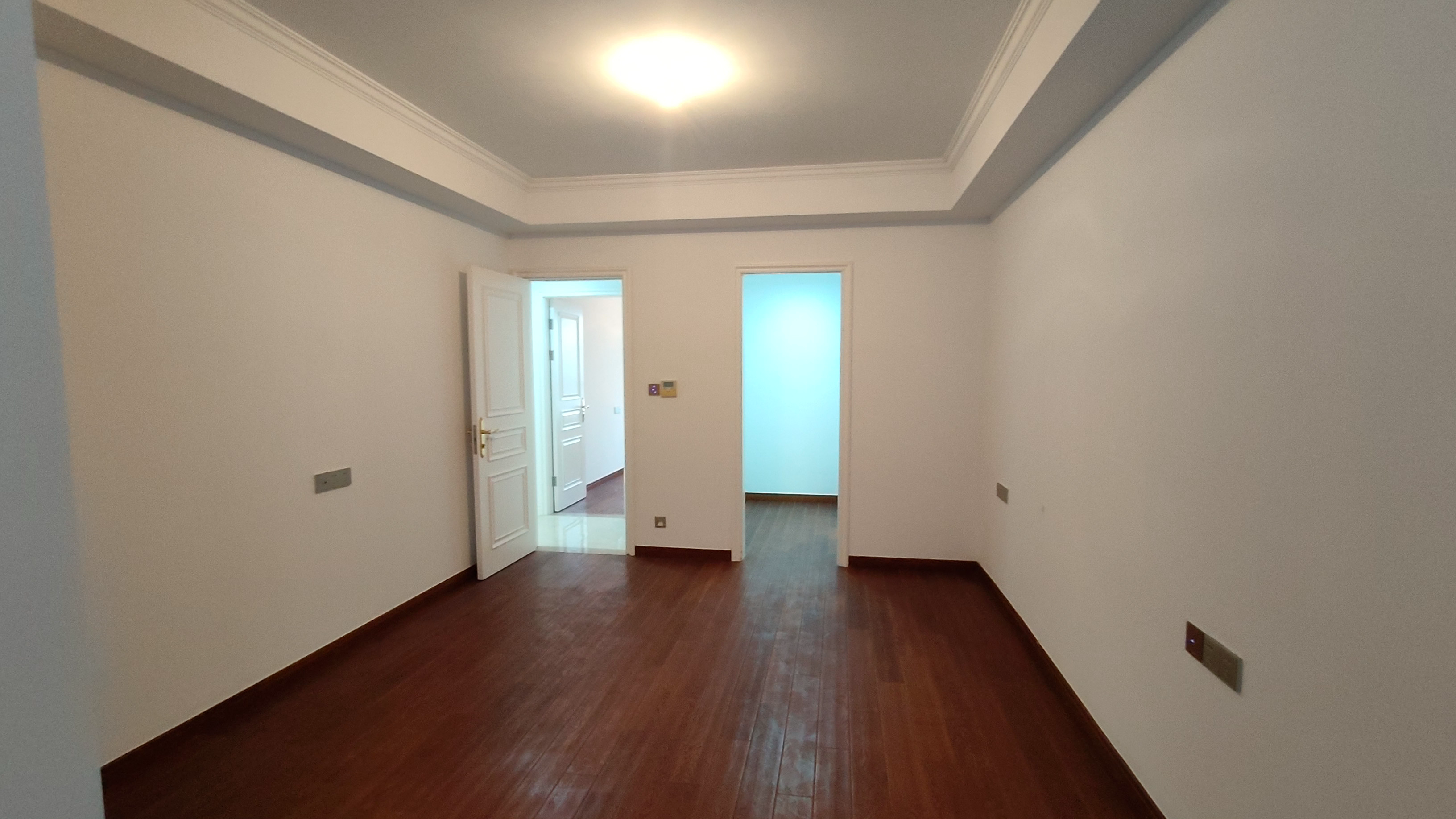 中南世纪花城三期 4室2厅2卫 166.53m&sup2;